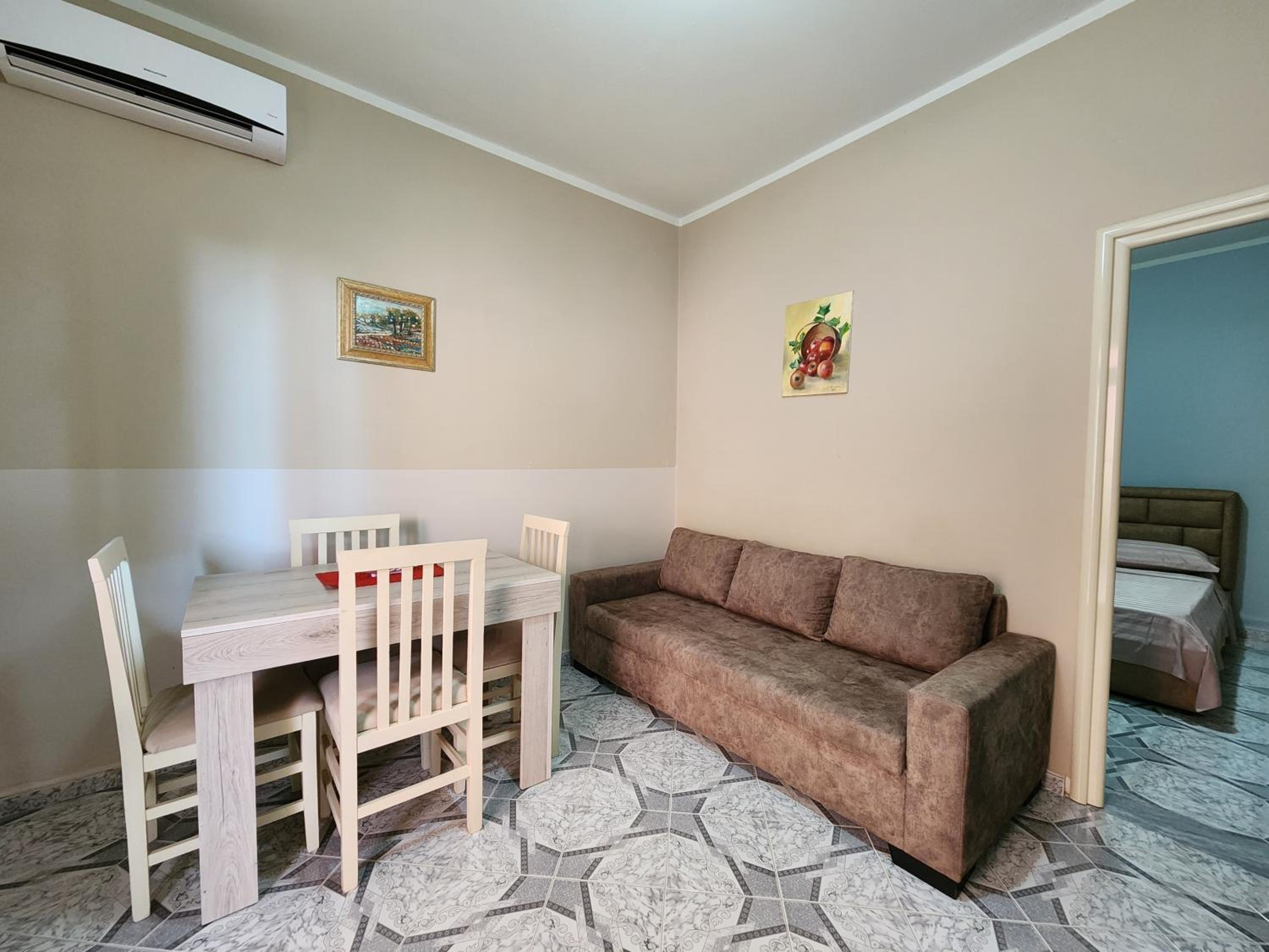 Villa Orange
