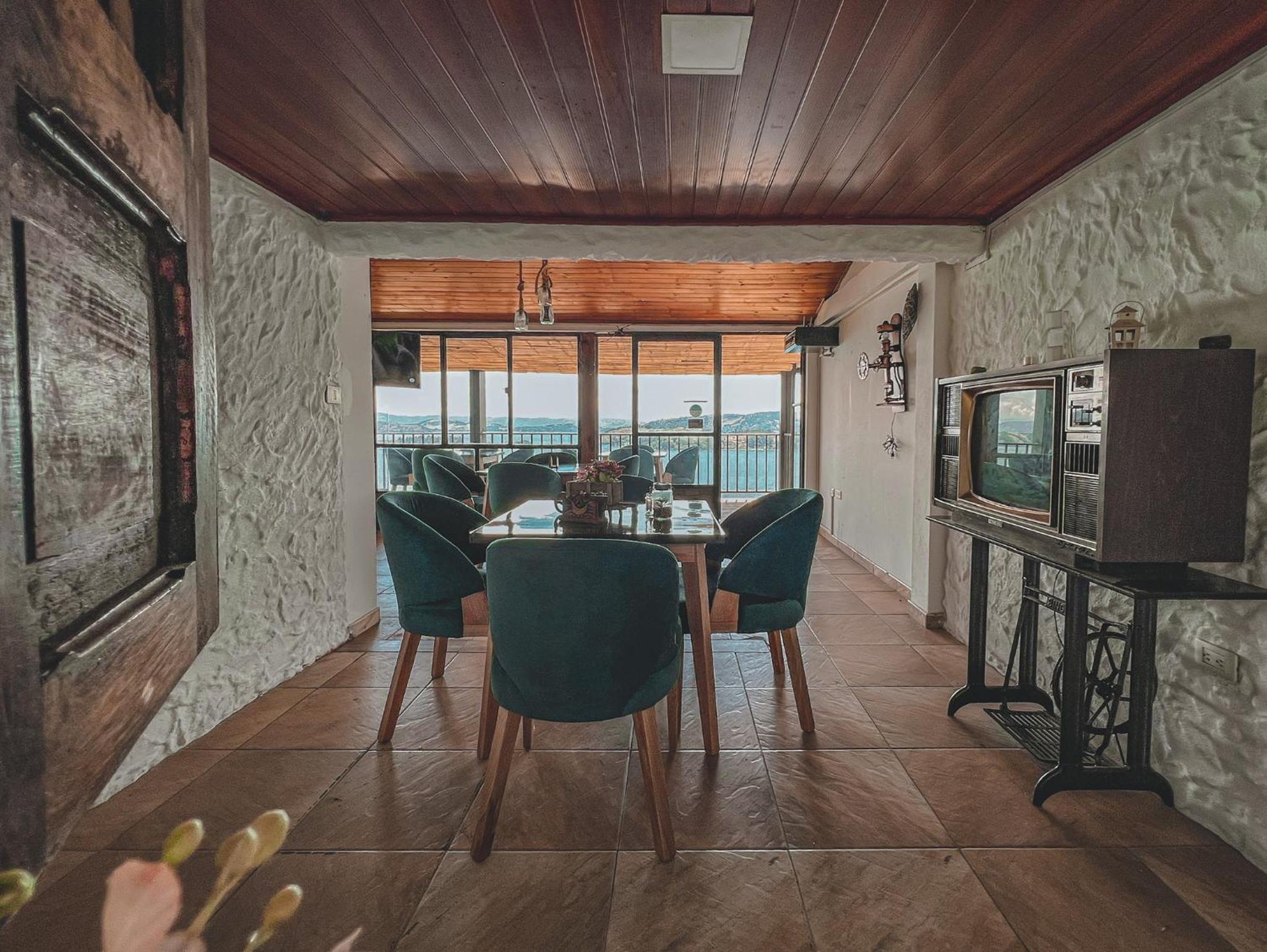 Costa Azul Ecolodge