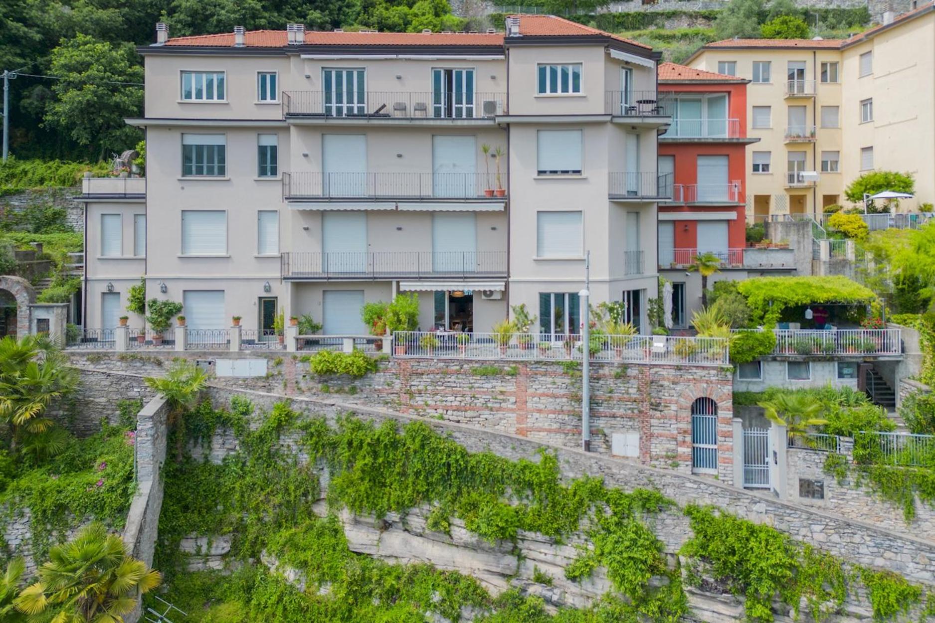 Vista Lario view 3