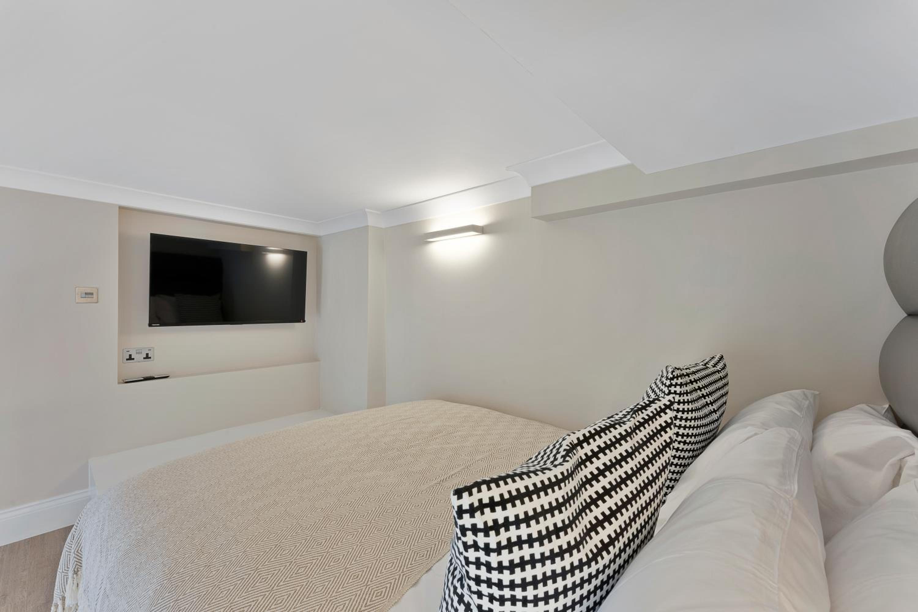 Cleveland Residences Paddington