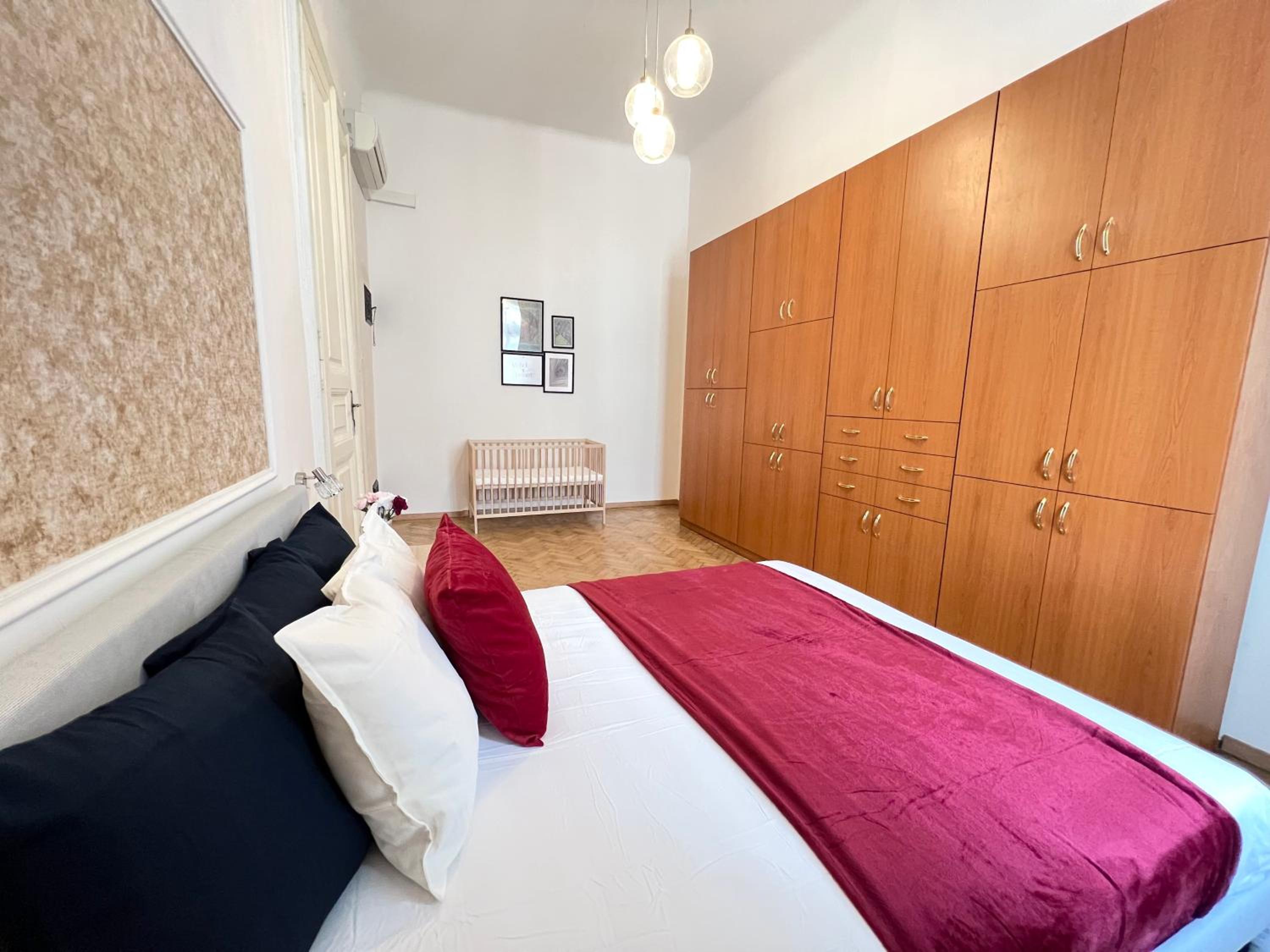 Ferenc Apartment