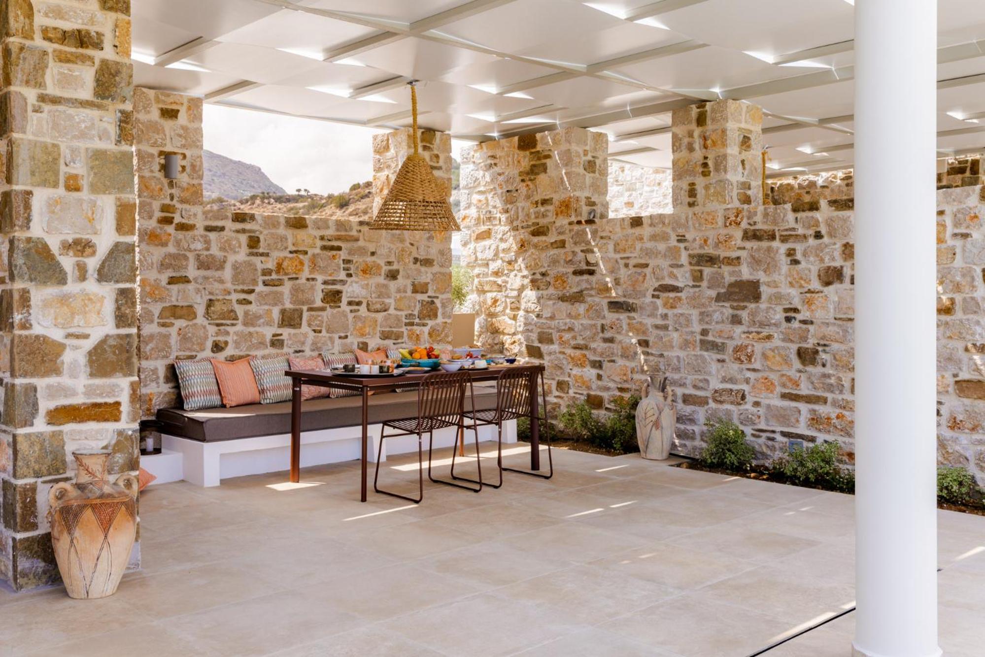 Orelia Luxury Villas
