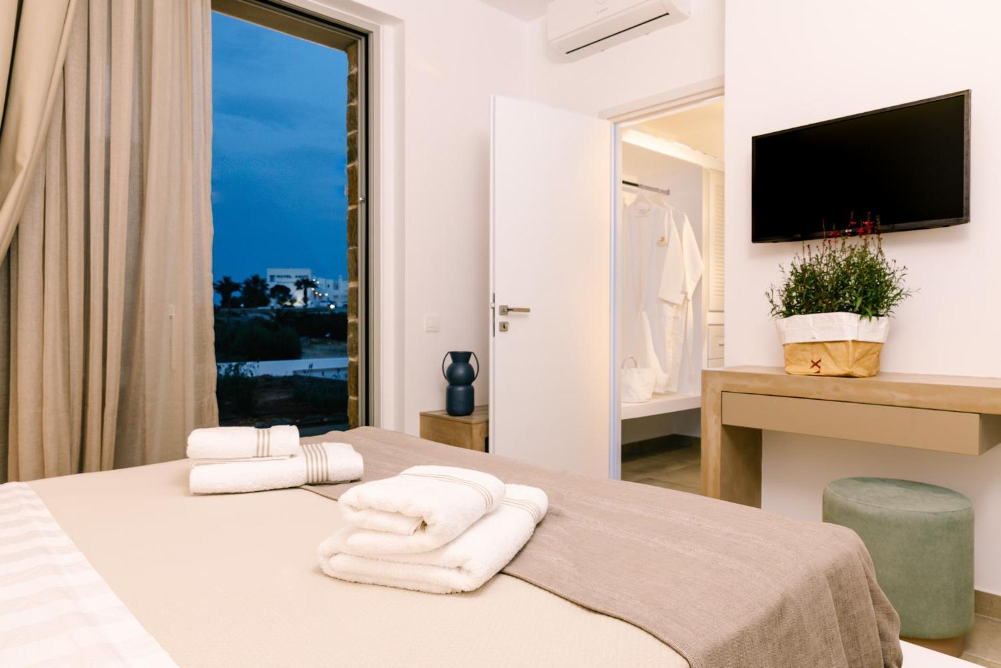 Orelia Luxury Villas