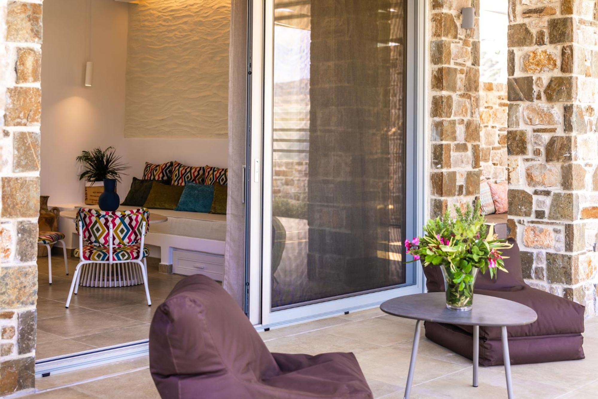 Orelia Luxury Villas