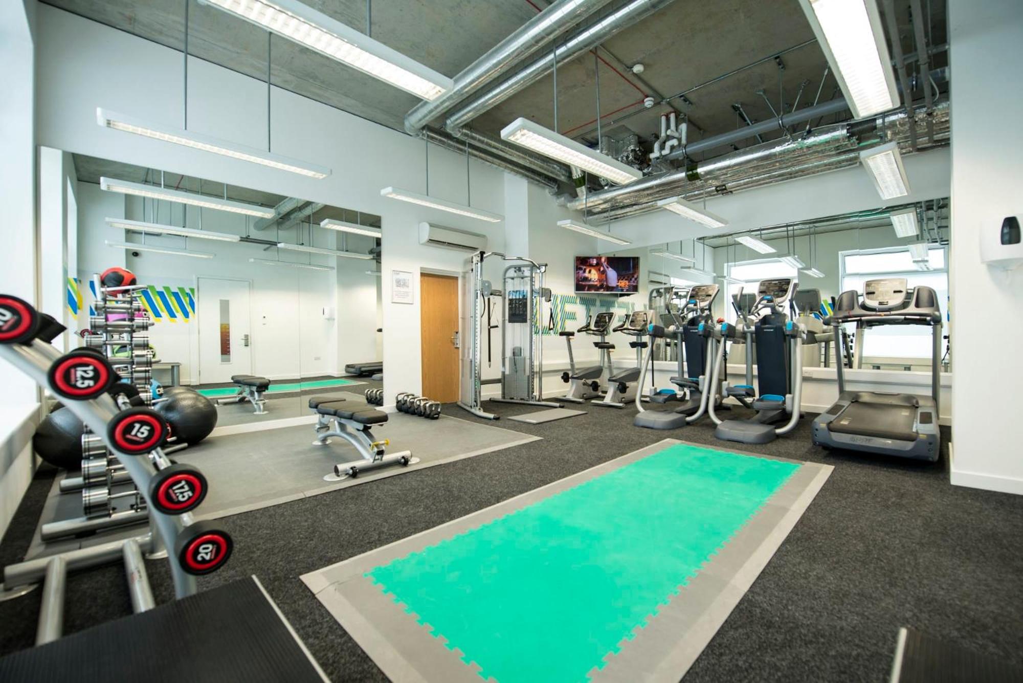 For Students Only Spacious Studio Apartments at Flinders House located in London