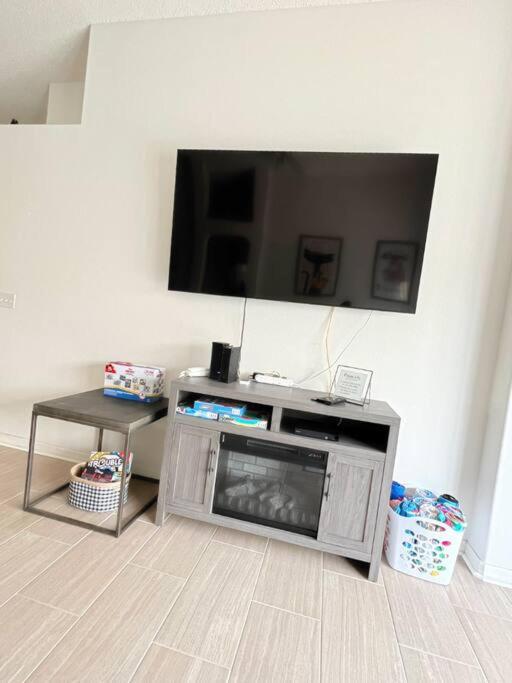 Clermont Vacation Homes by DWS Vacation