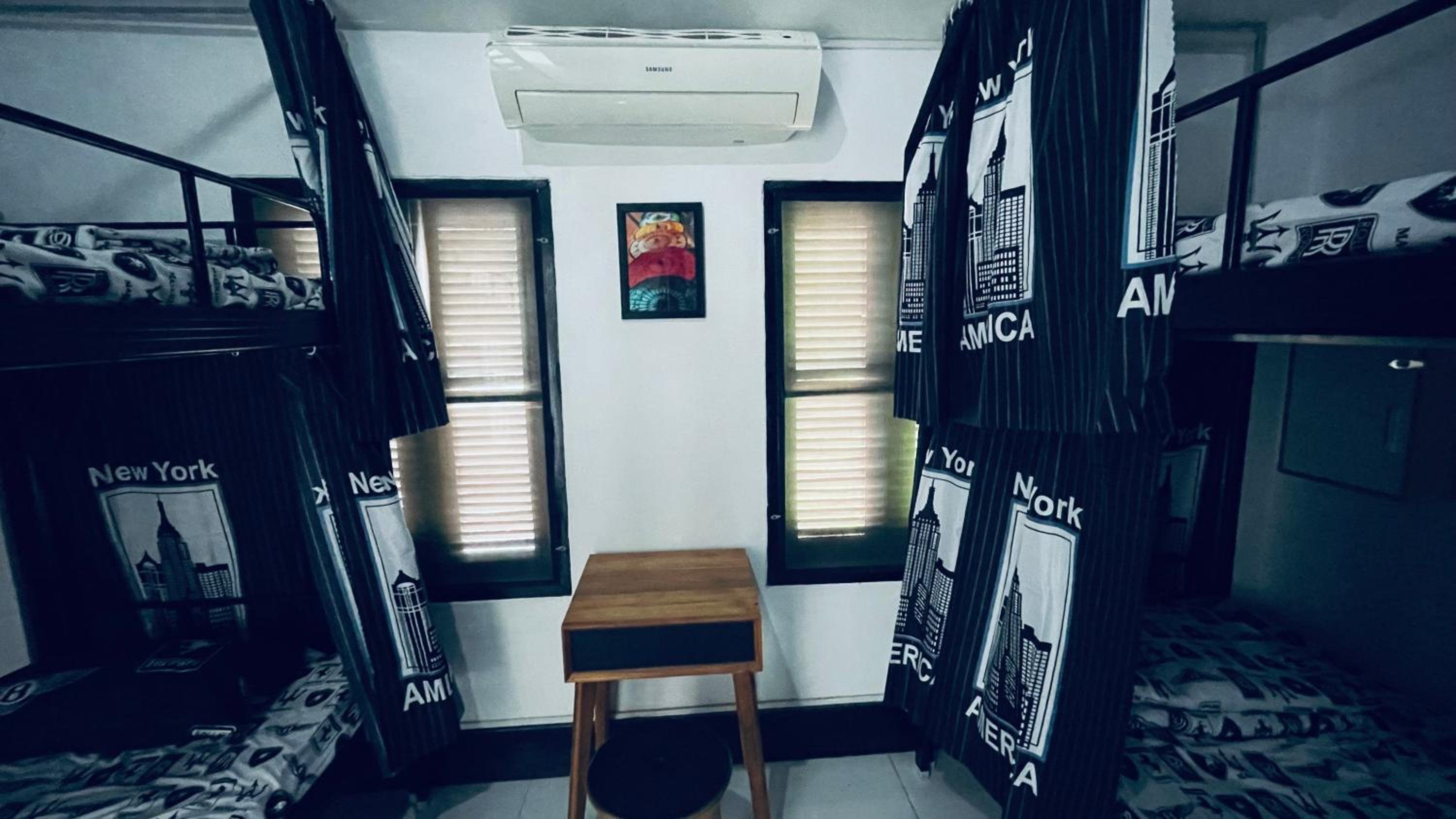 Meet sunset hostel Luangprabang