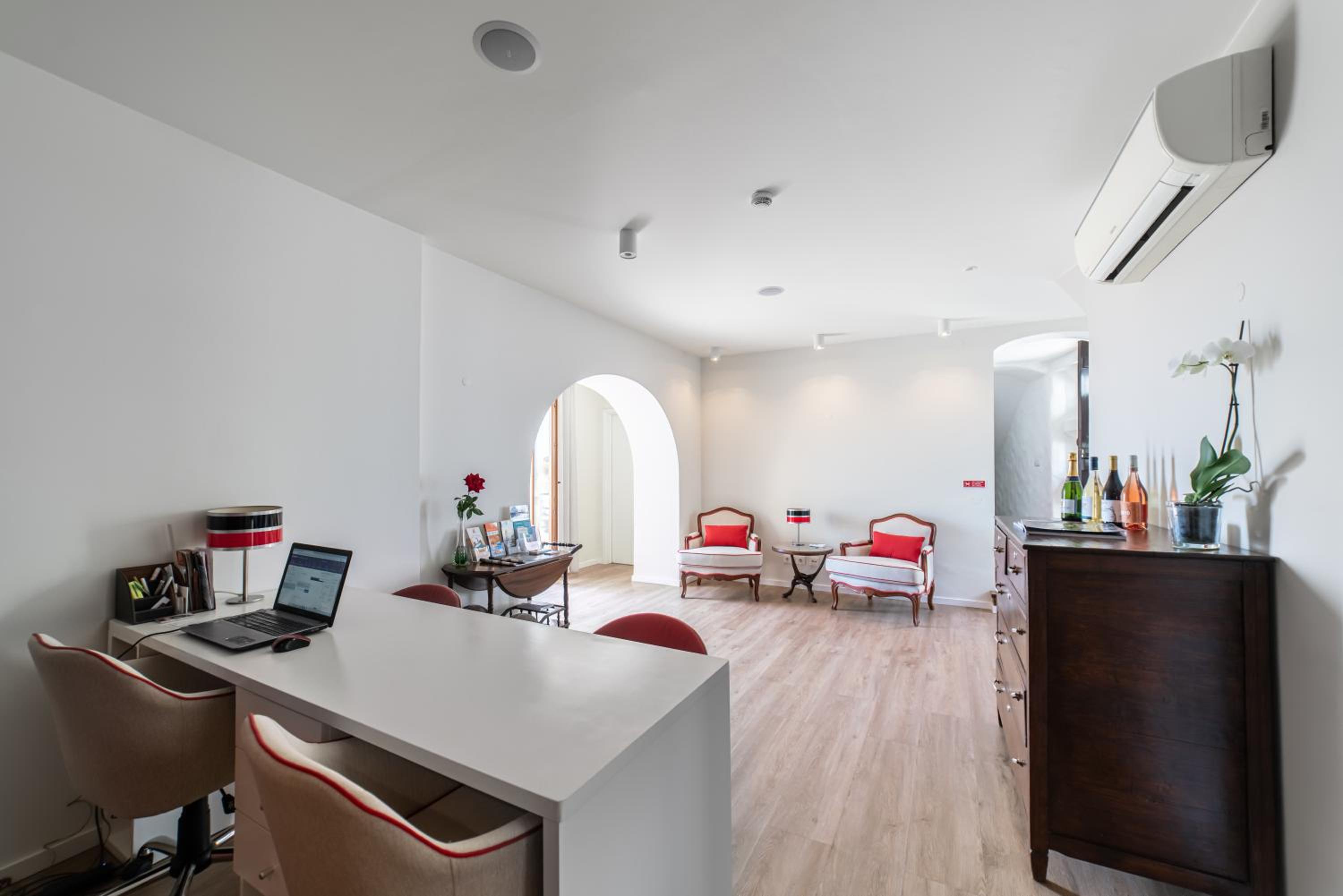 Carvoeiro Vacations - Castelo Guest House - Property Image 60