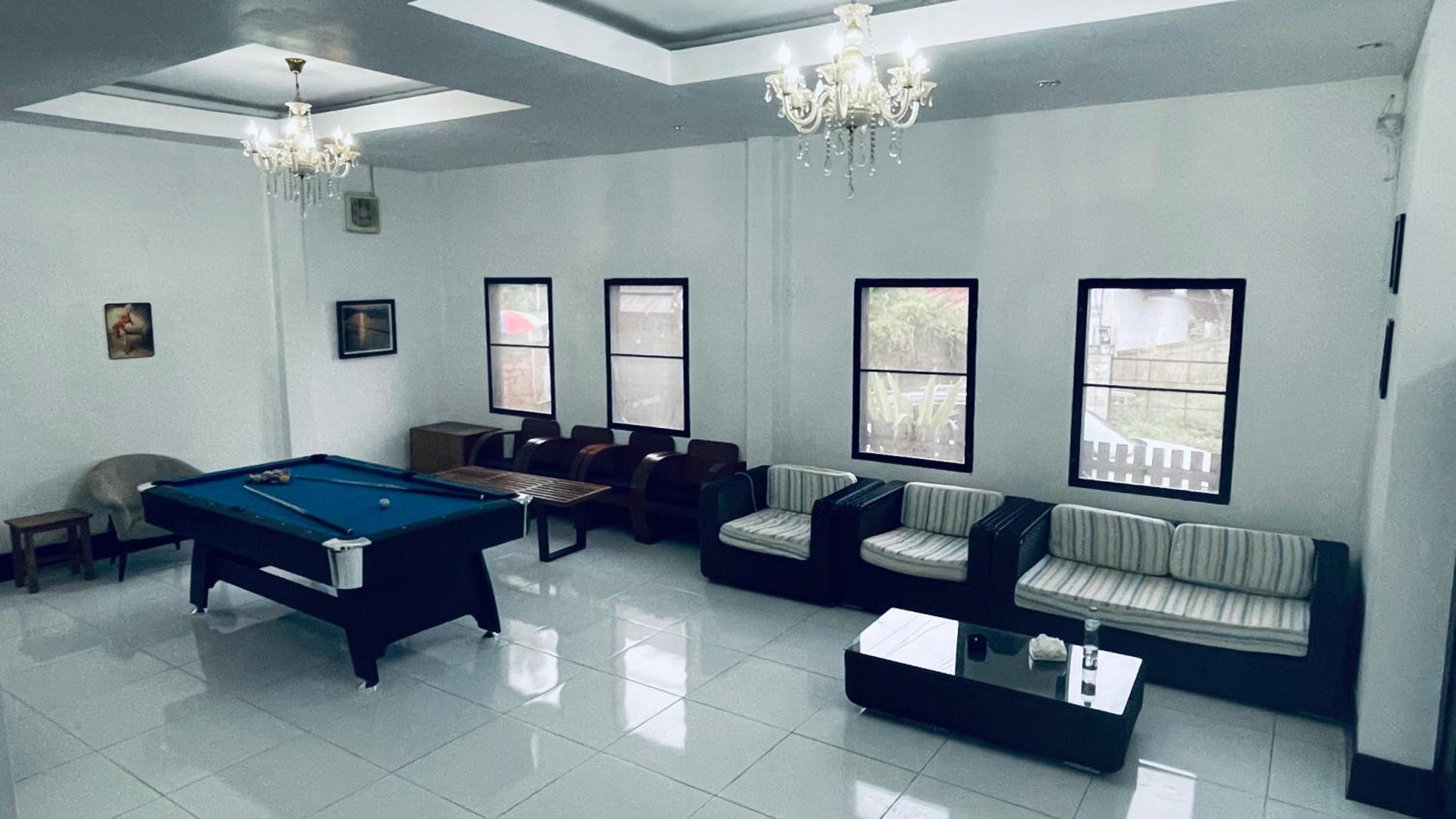 Meet sunset hostel Luangprabang