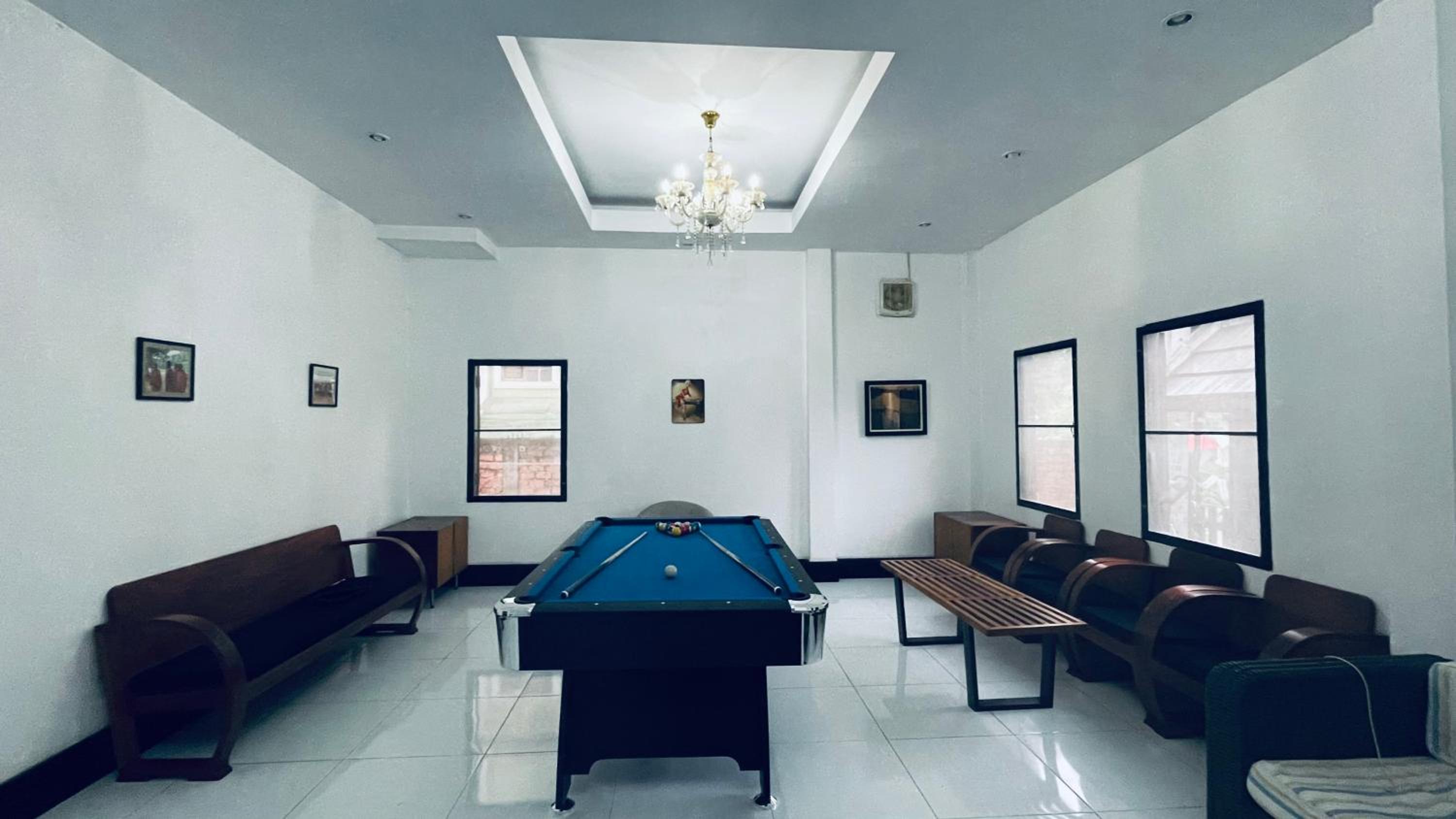 Meet sunset hostel Luangprabang