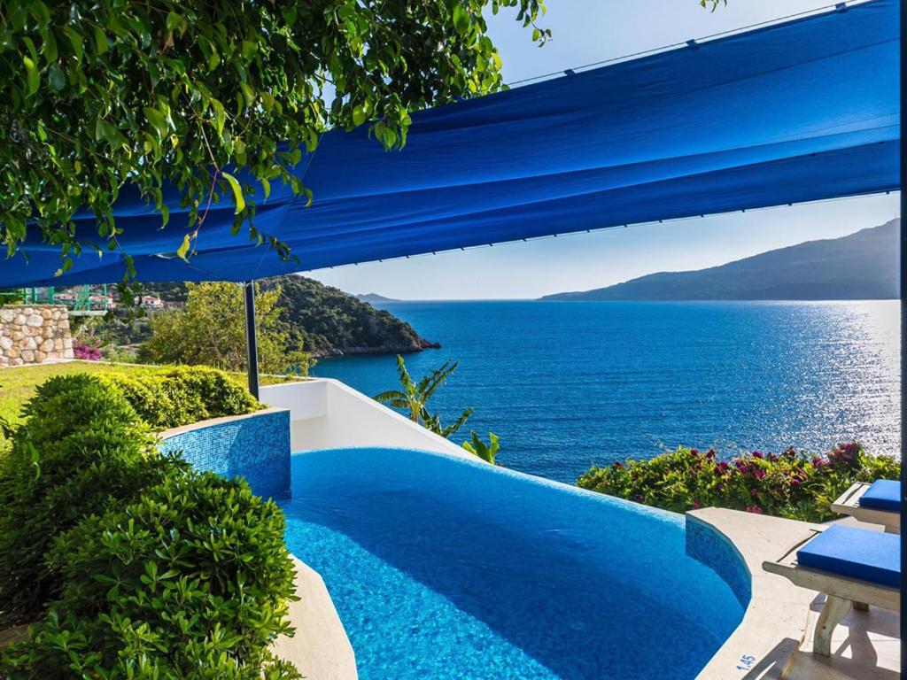 The White Collection - Villa Sun view 2