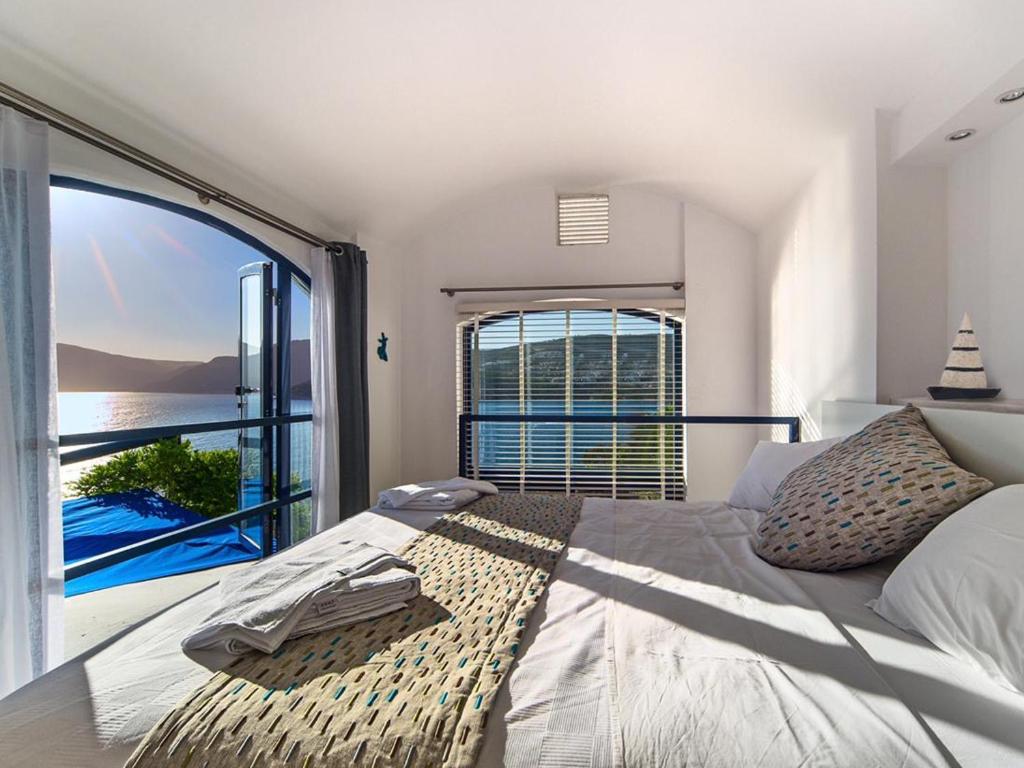 The White Collection - Villa Sun view 4