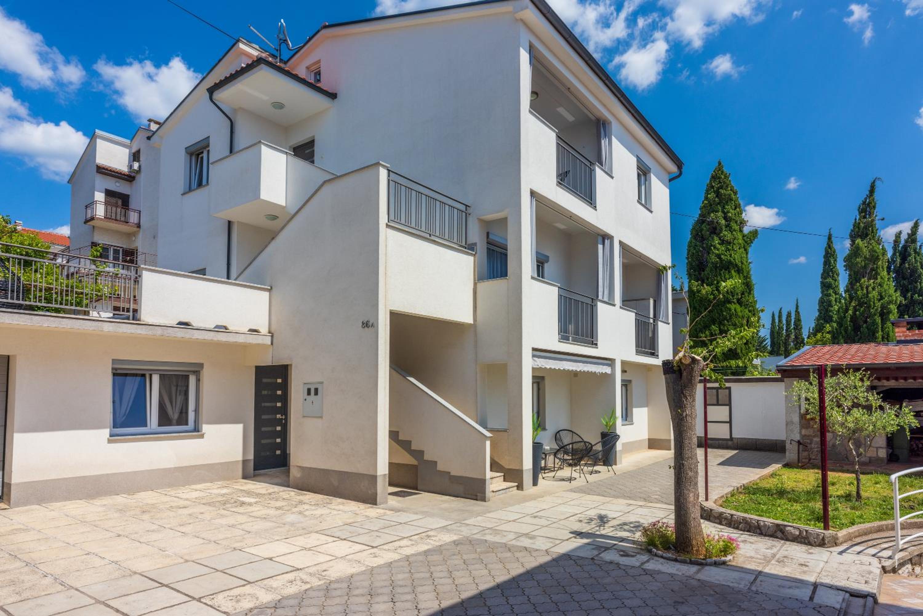 Apartments Luna