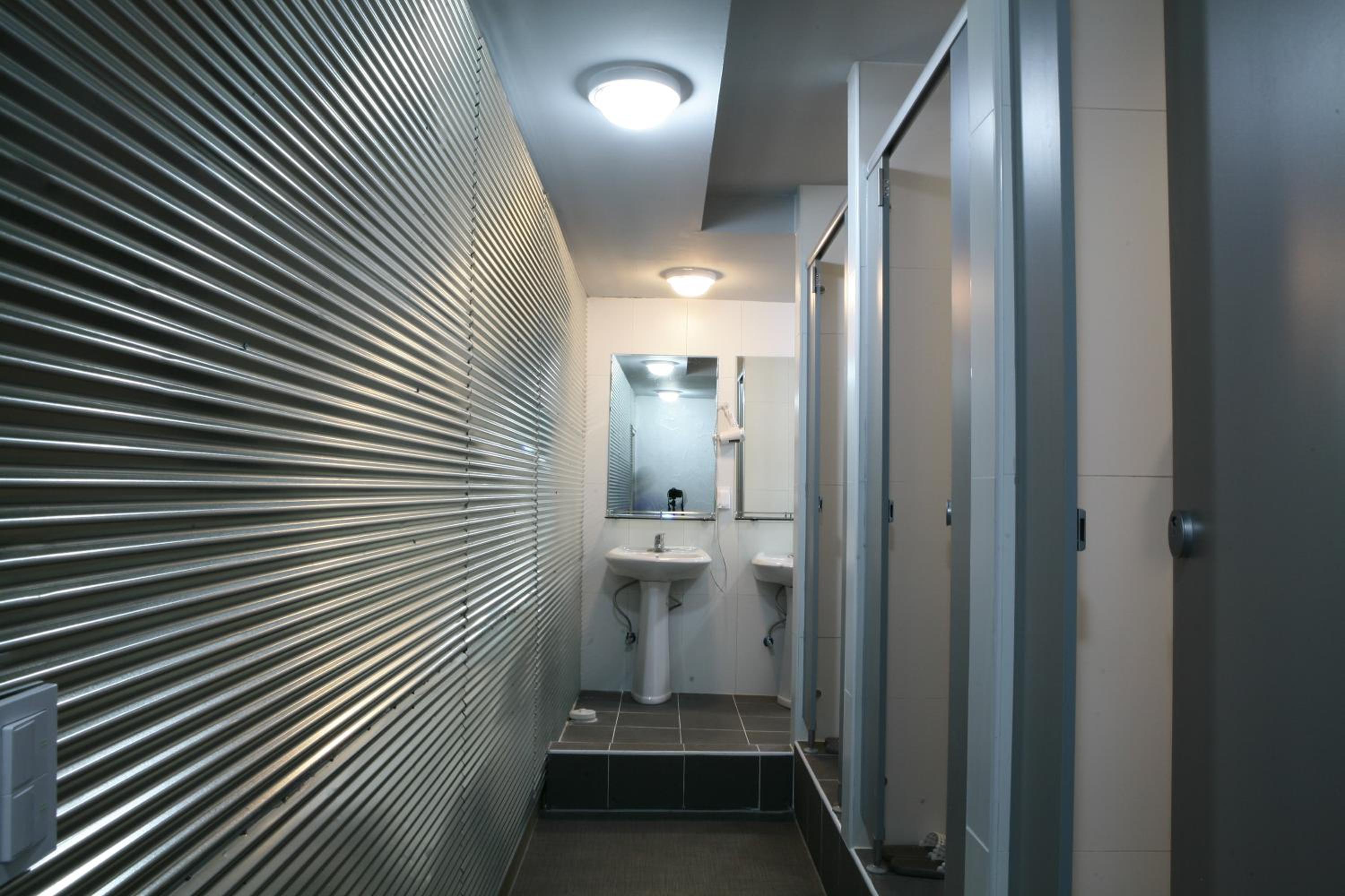 Mido Hostel
