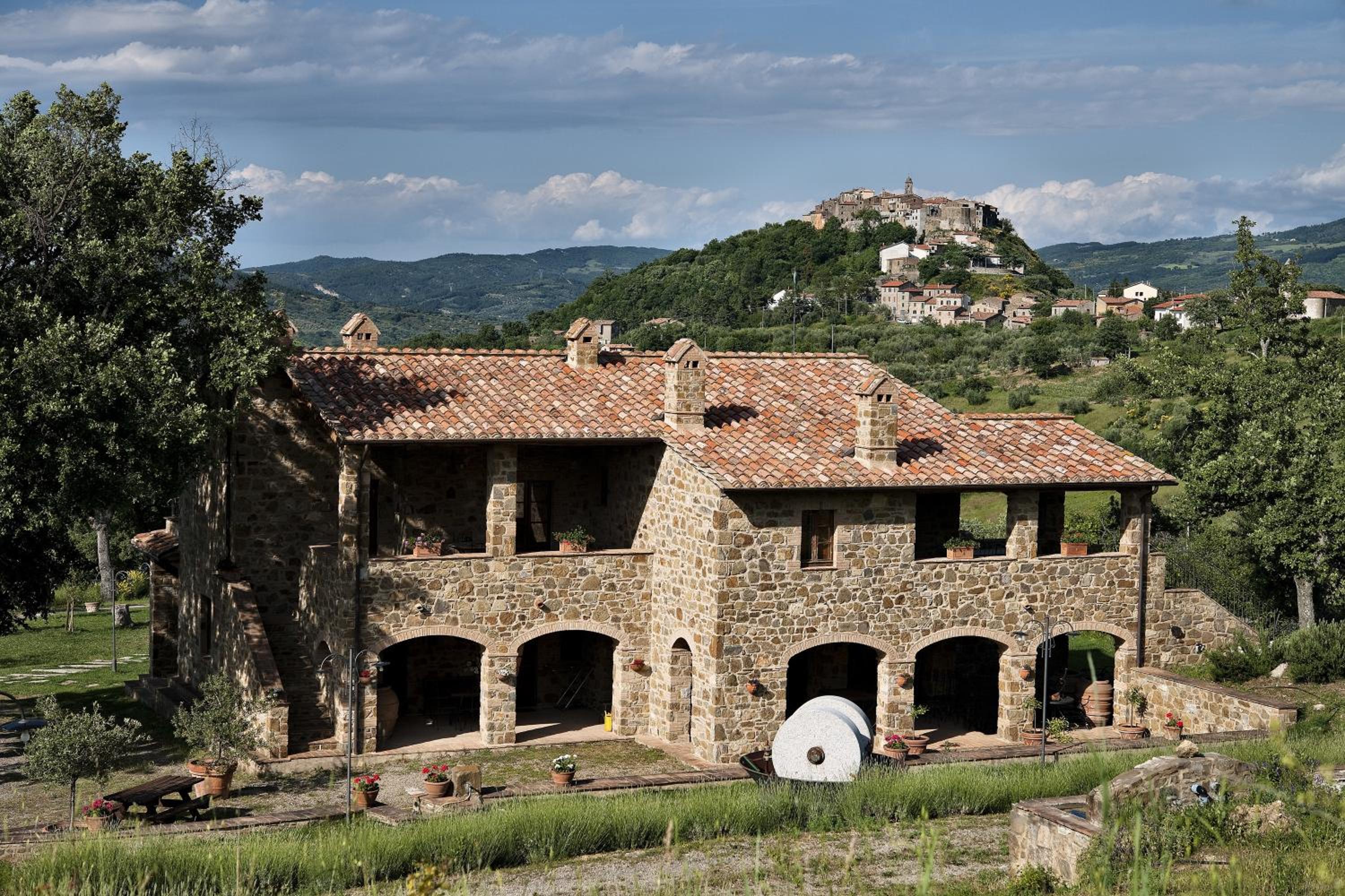 La Dragona view 4