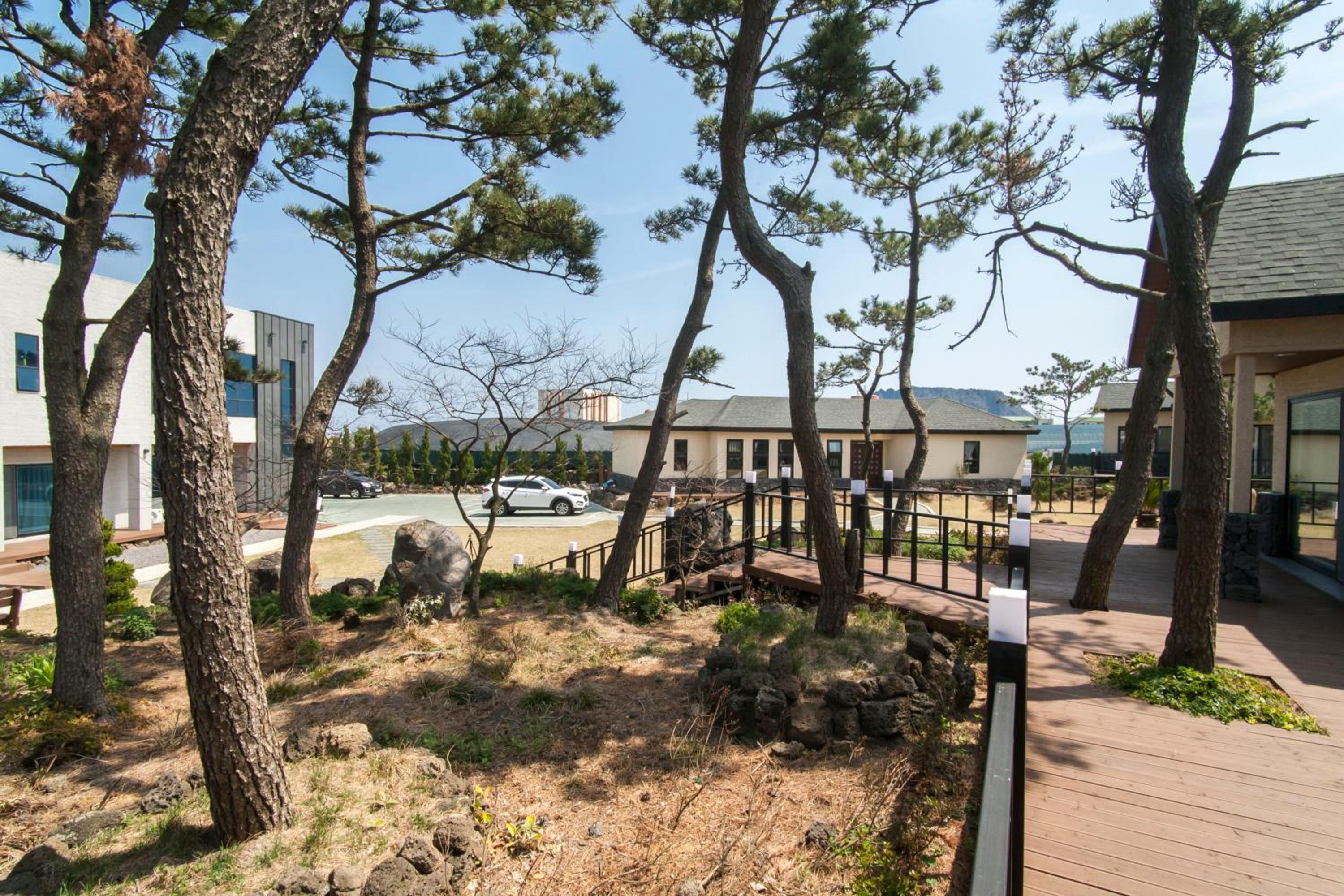 Onthestone Pension