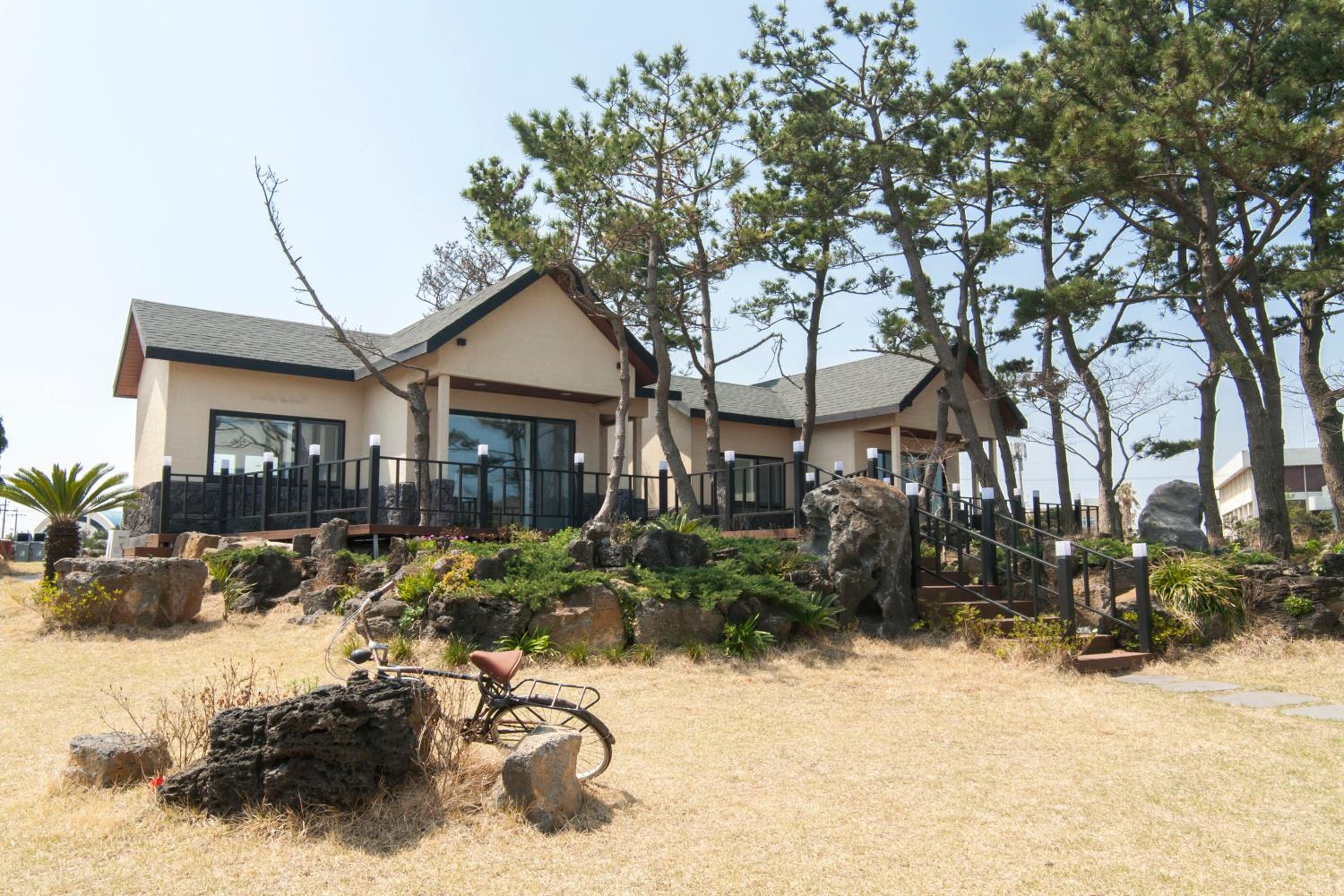 Onthestone Pension