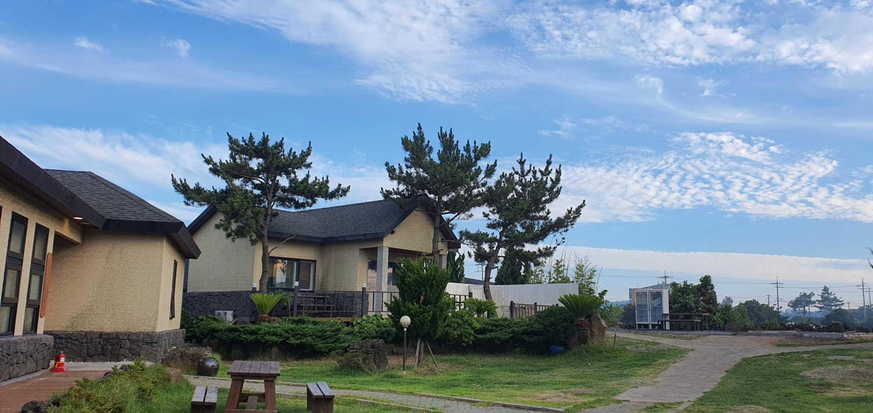 Onthestone Pension