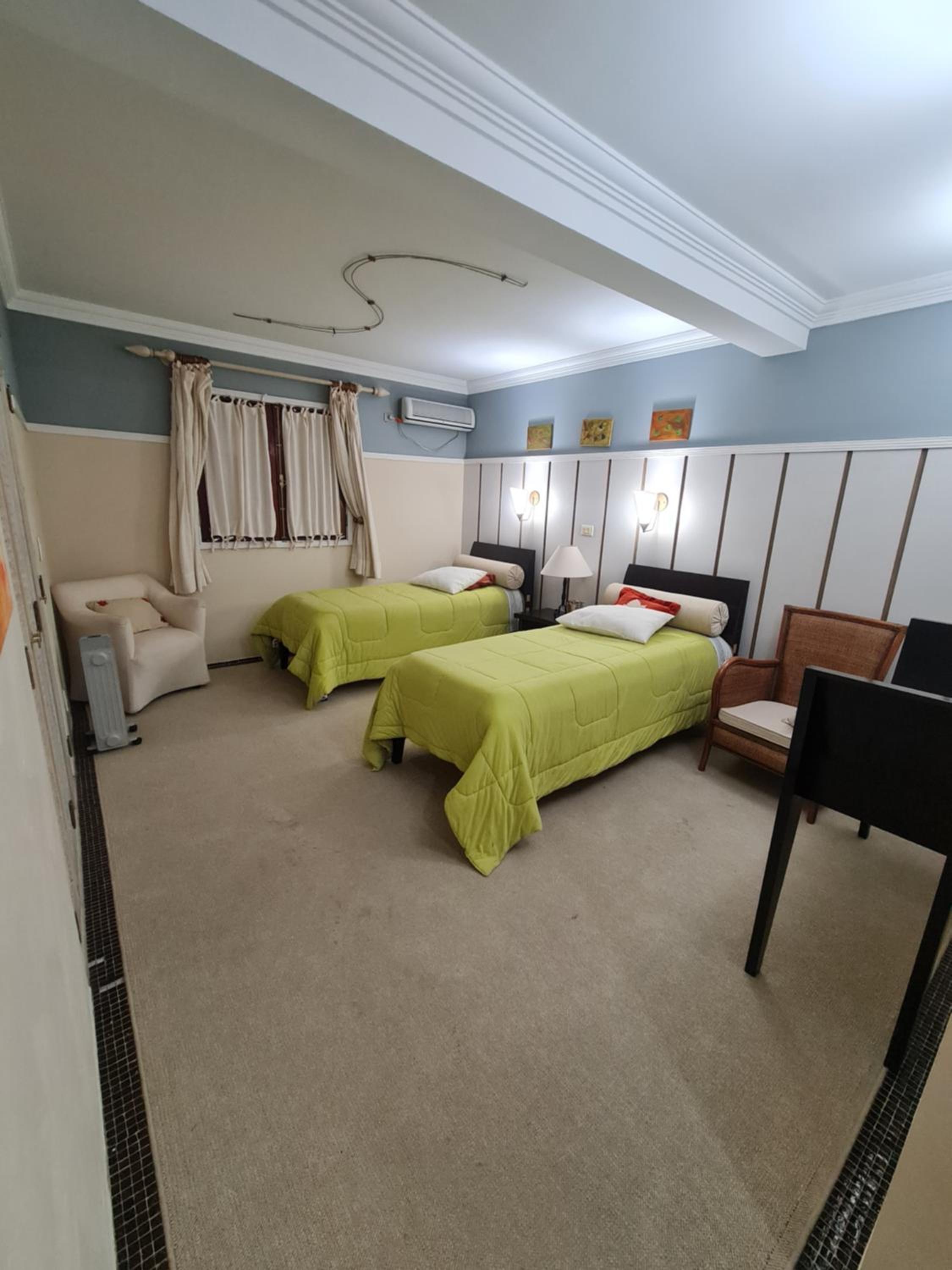 Casa em Campos do Jordão próximo do Capivari com 4 Suítes