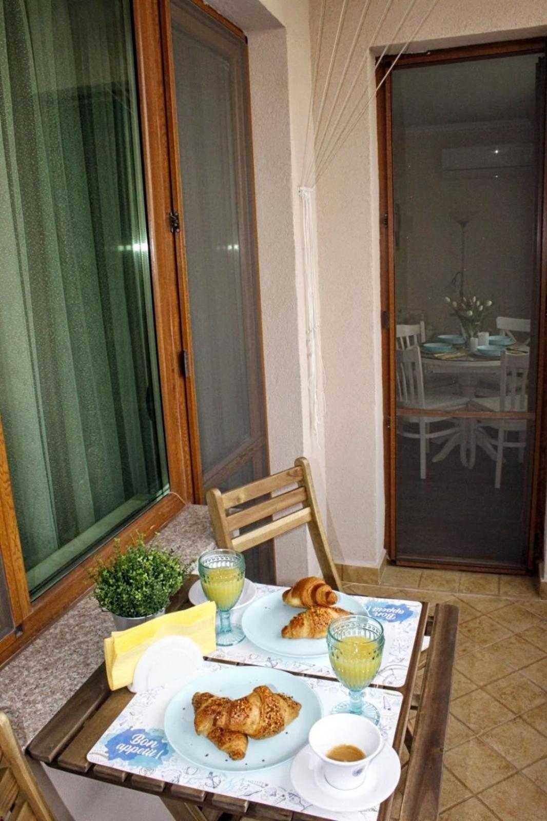Ika apartment