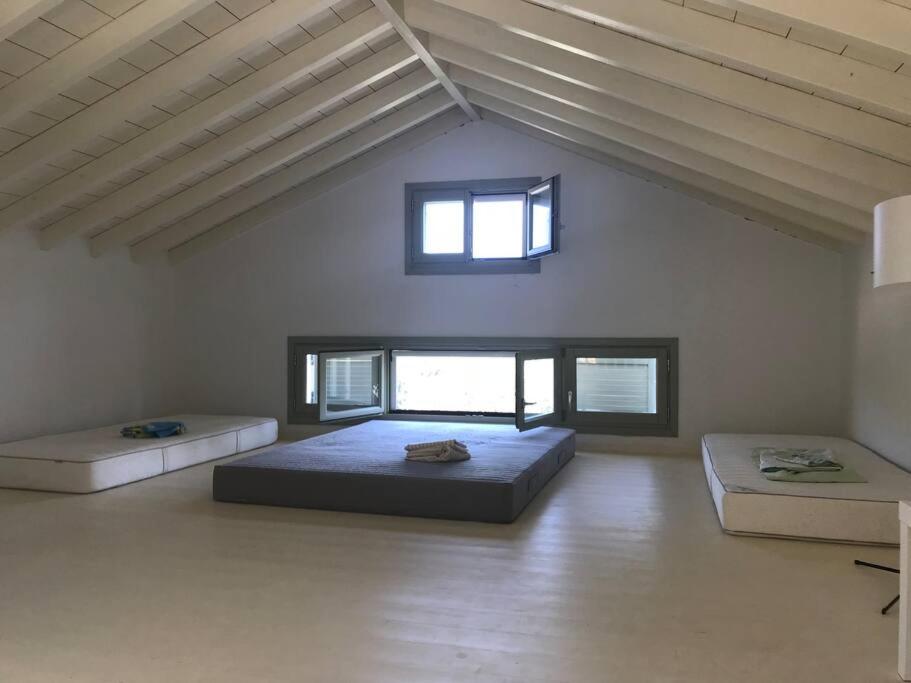 Thymari House