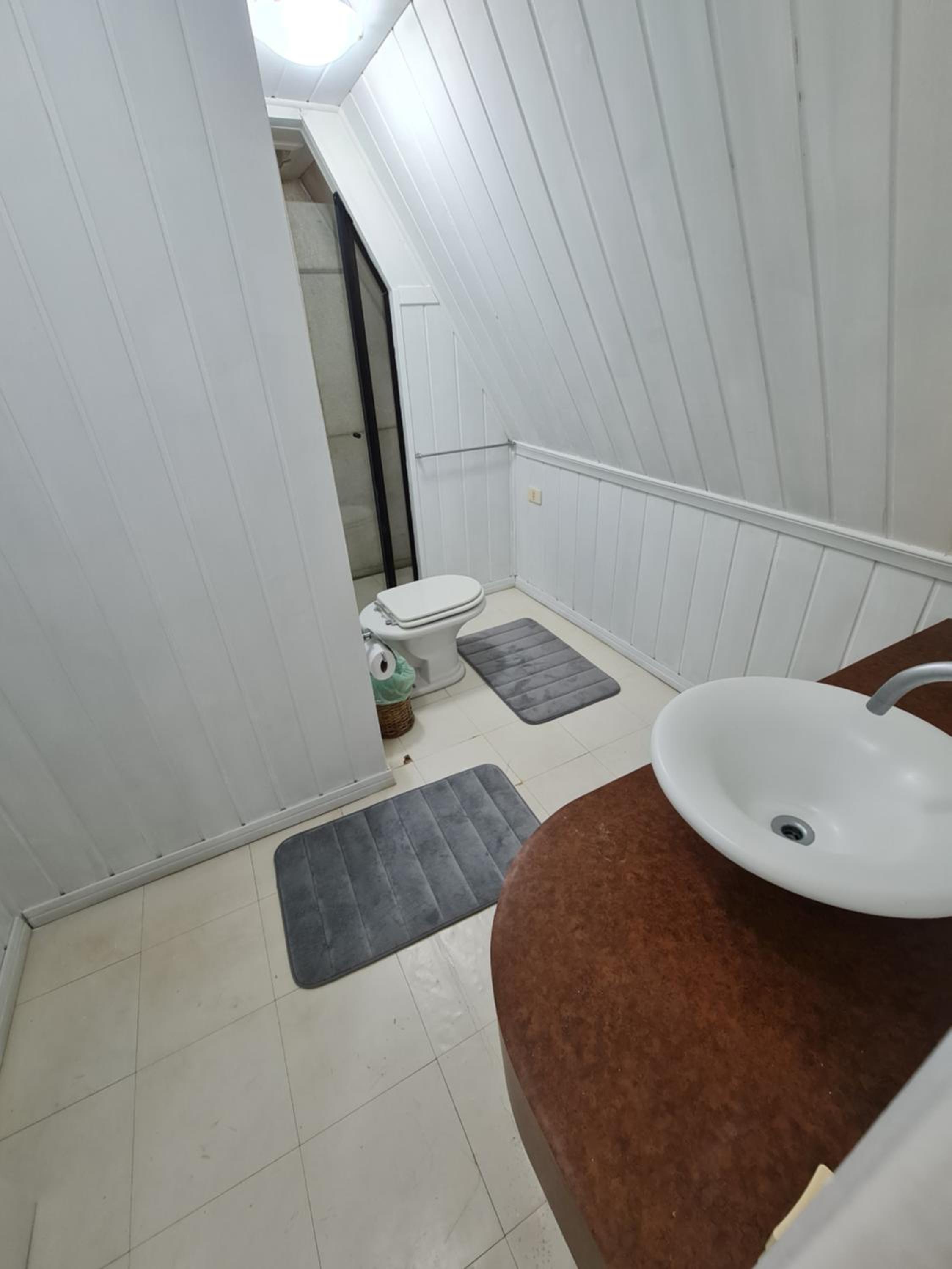 Casa em Campos do Jordão próximo do Capivari com 4 Suítes