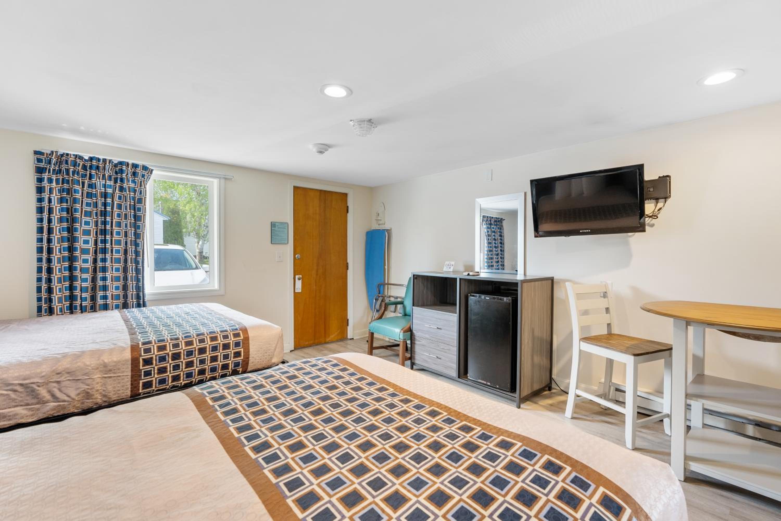 Ne'r Beach Motel
