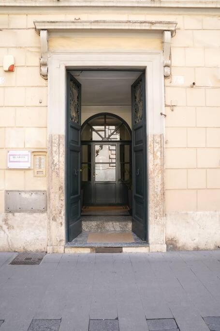 babuino terrace