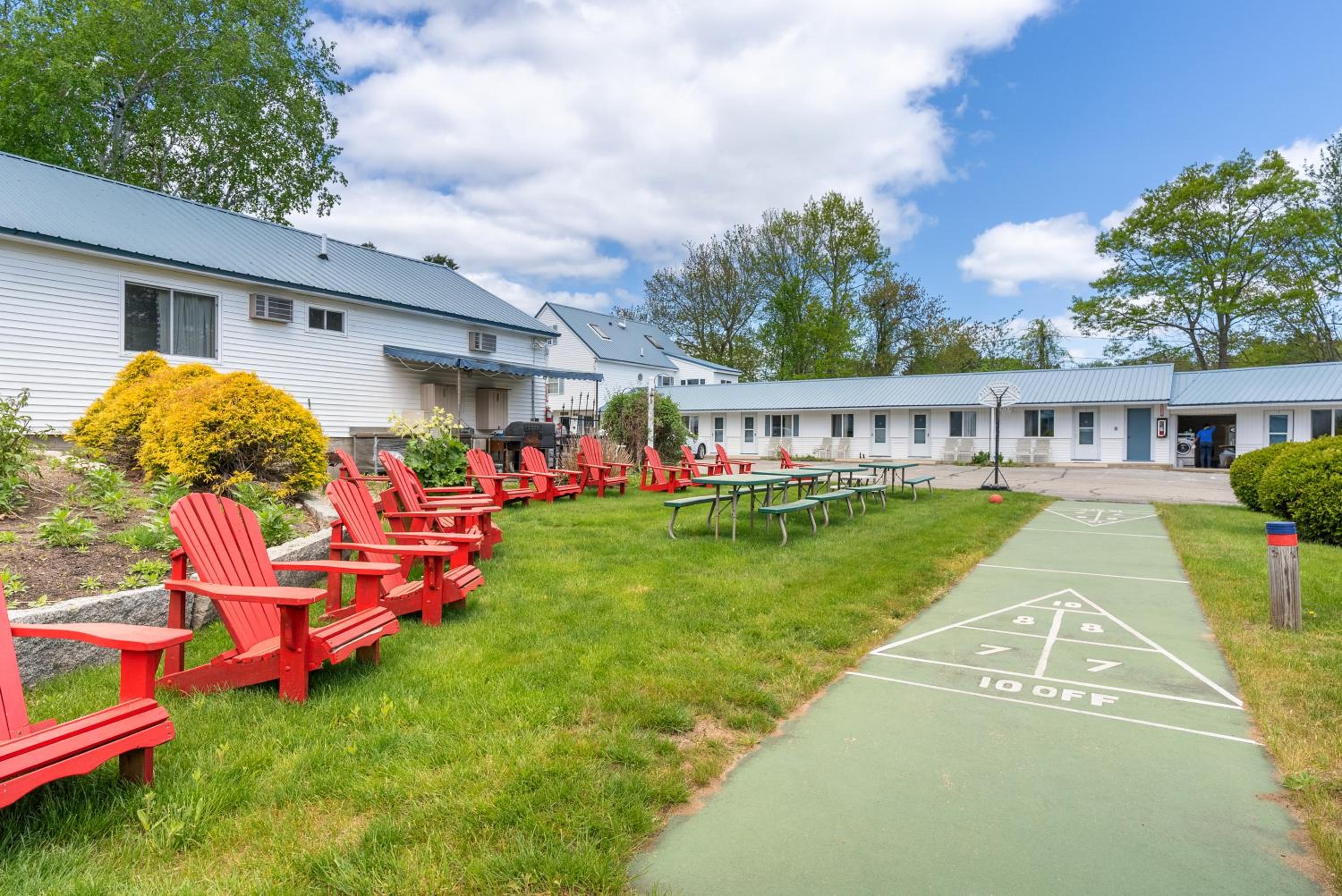 Ne'r Beach Motel