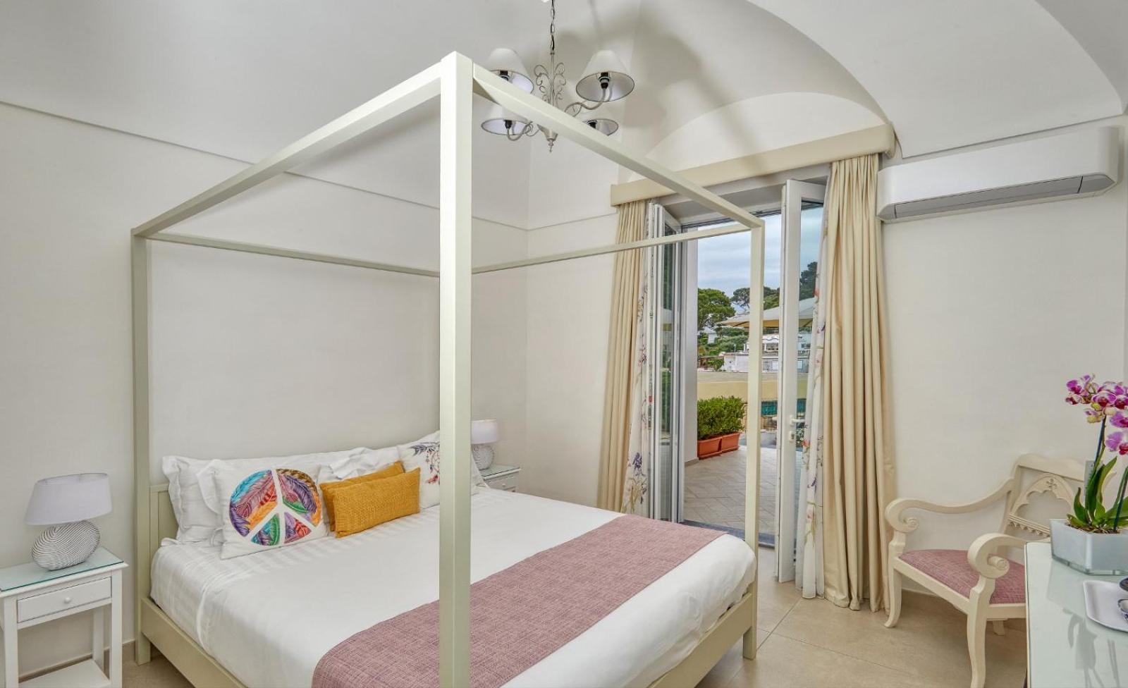 Villa Giardini Luxury Room