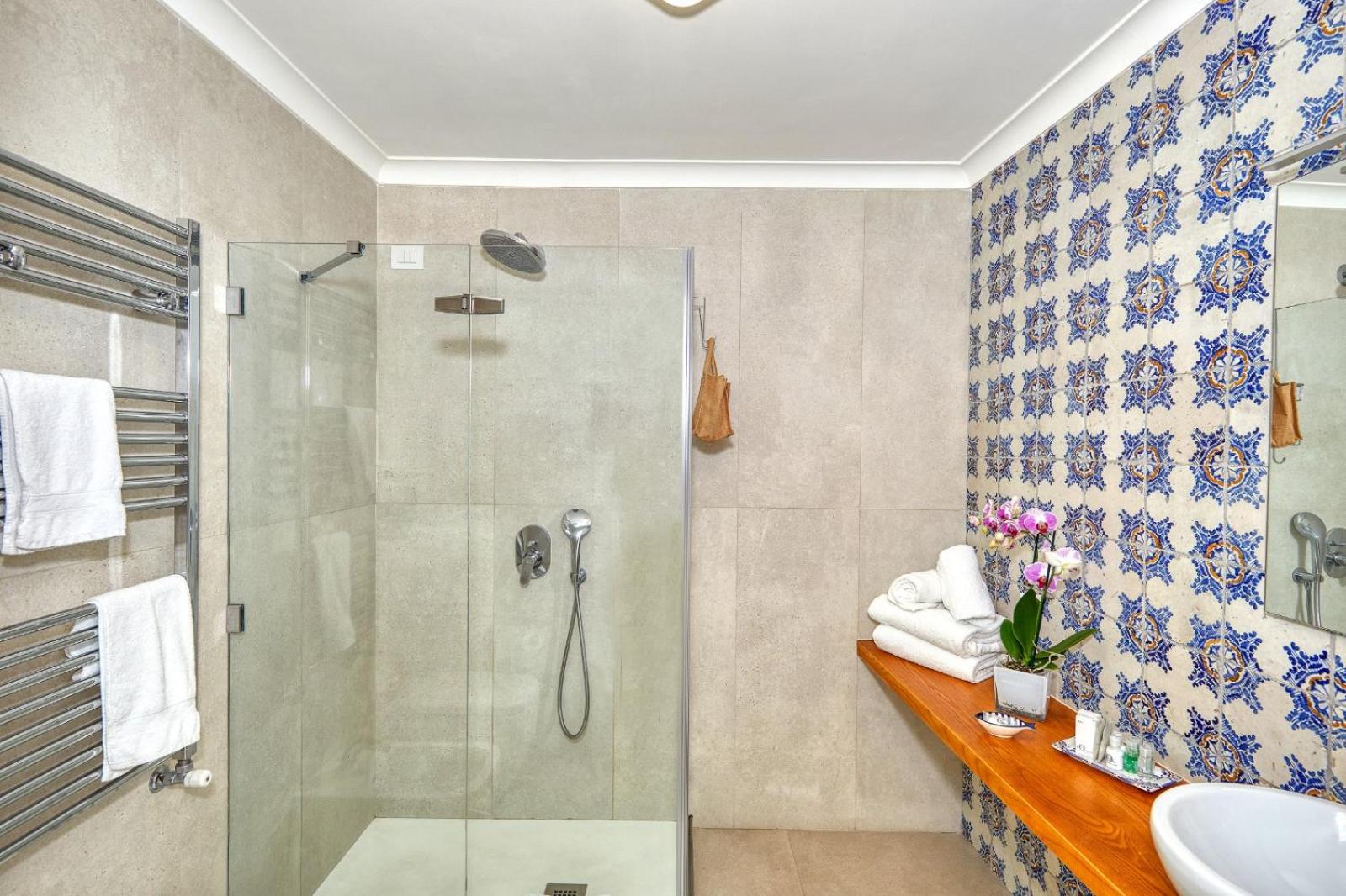 Villa Giardini Luxury Room
