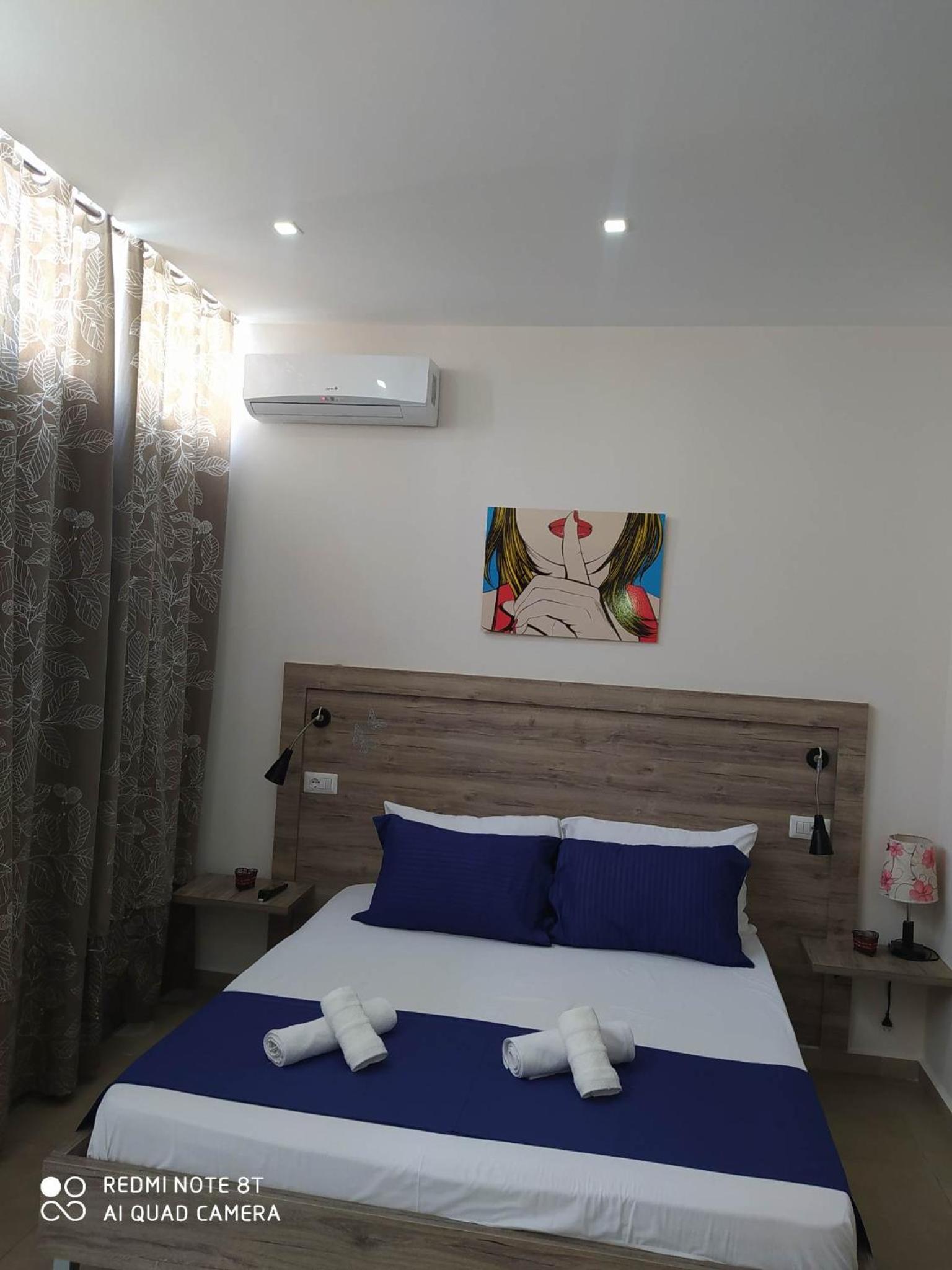 Summer Life Apartments