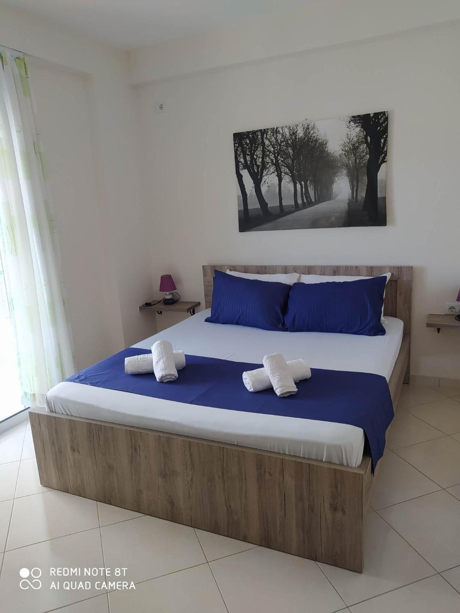 Summer Life Apartments