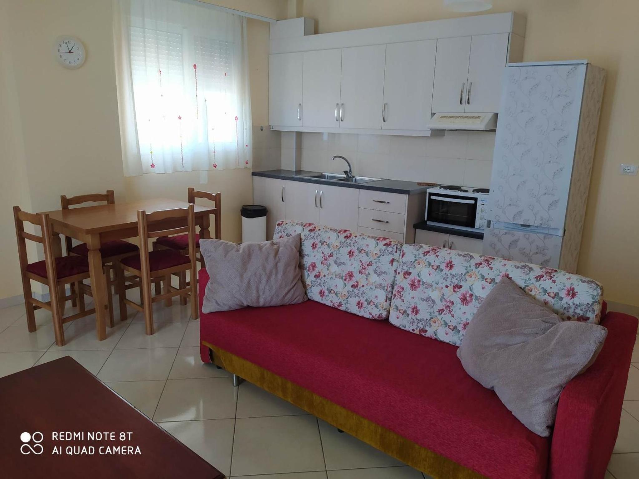 Summer Life Apartments