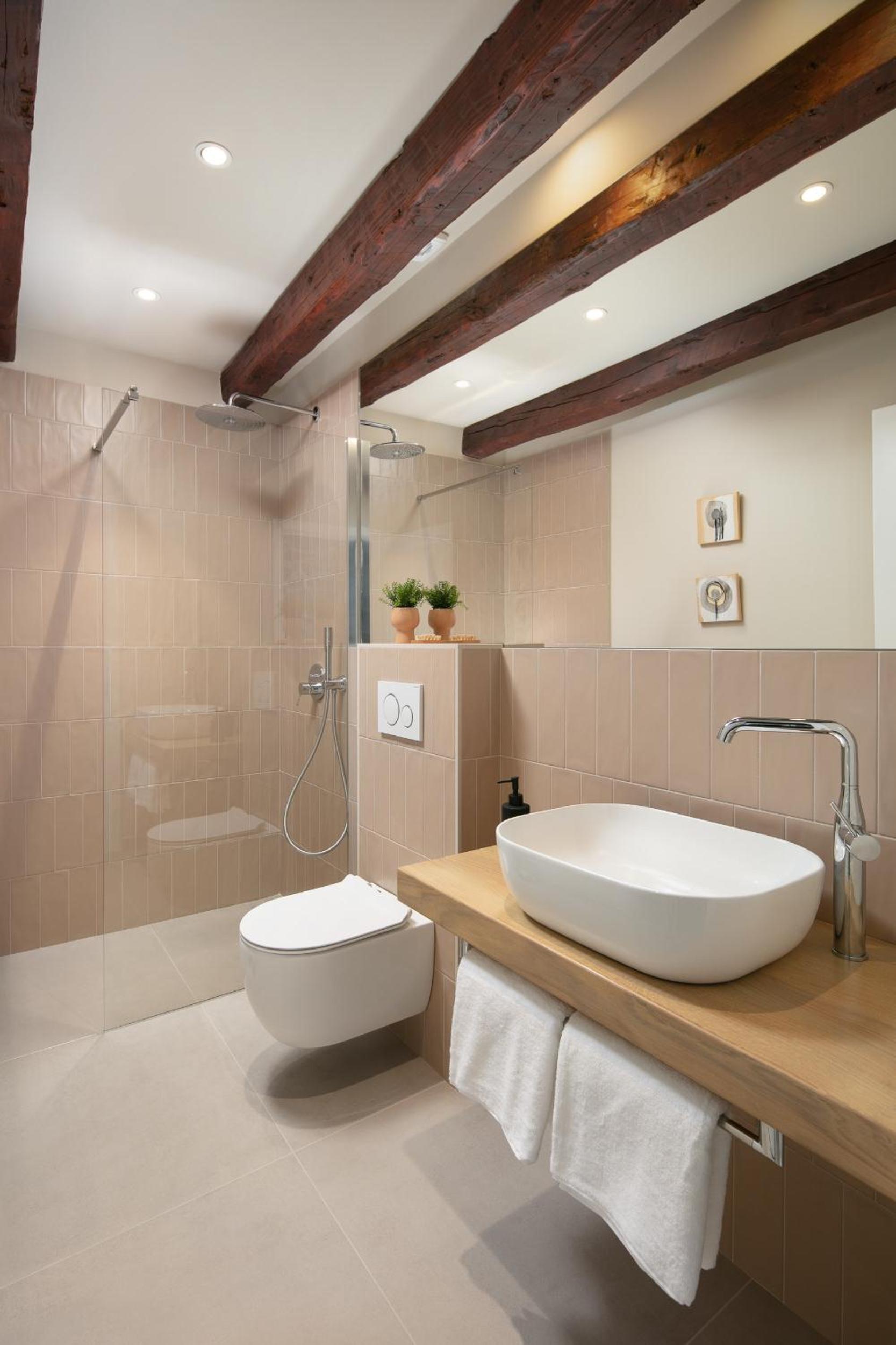 Stone House Baracchi