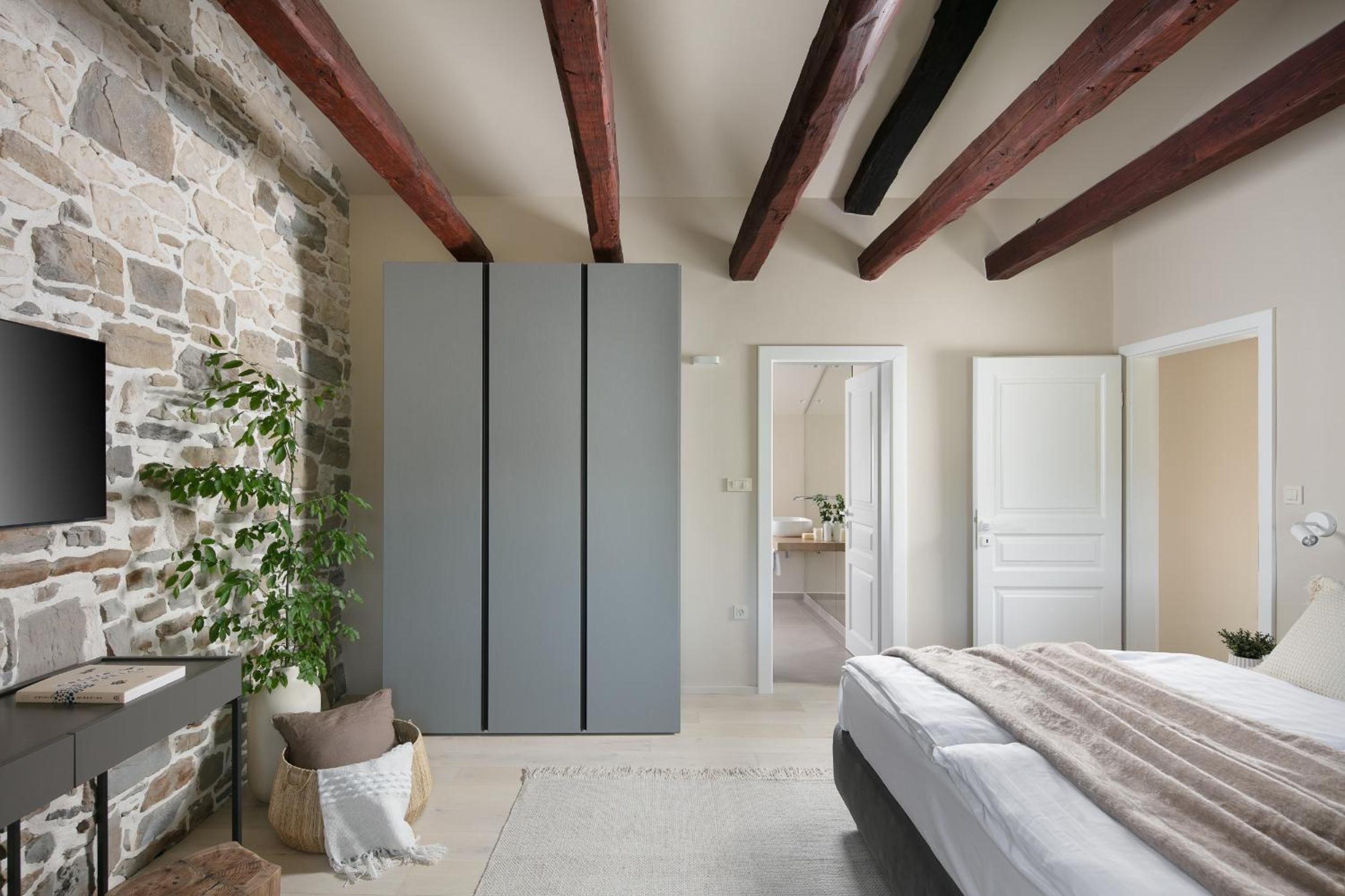 Stone House Baracchi
