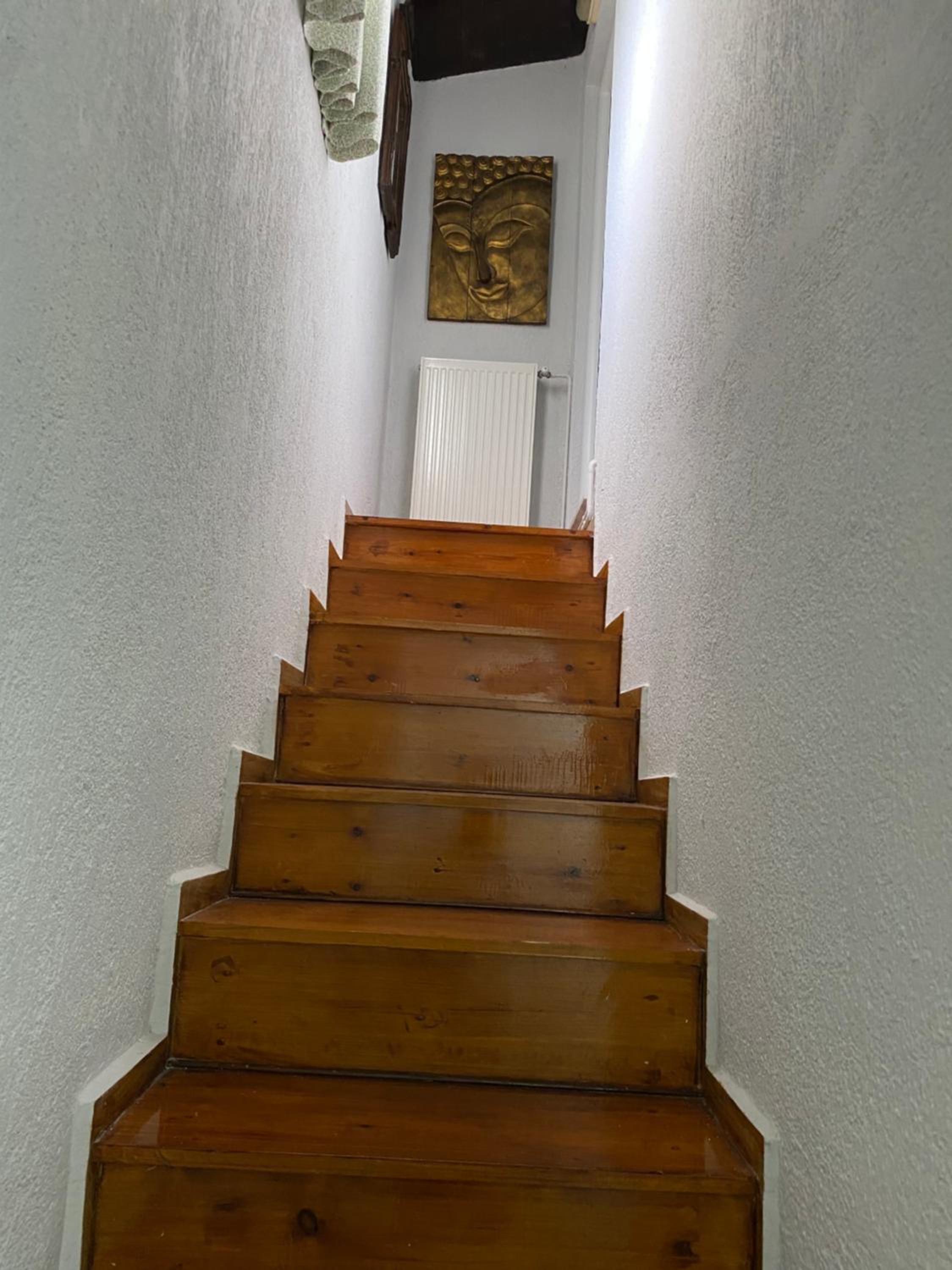 Katharo Traditional Villa