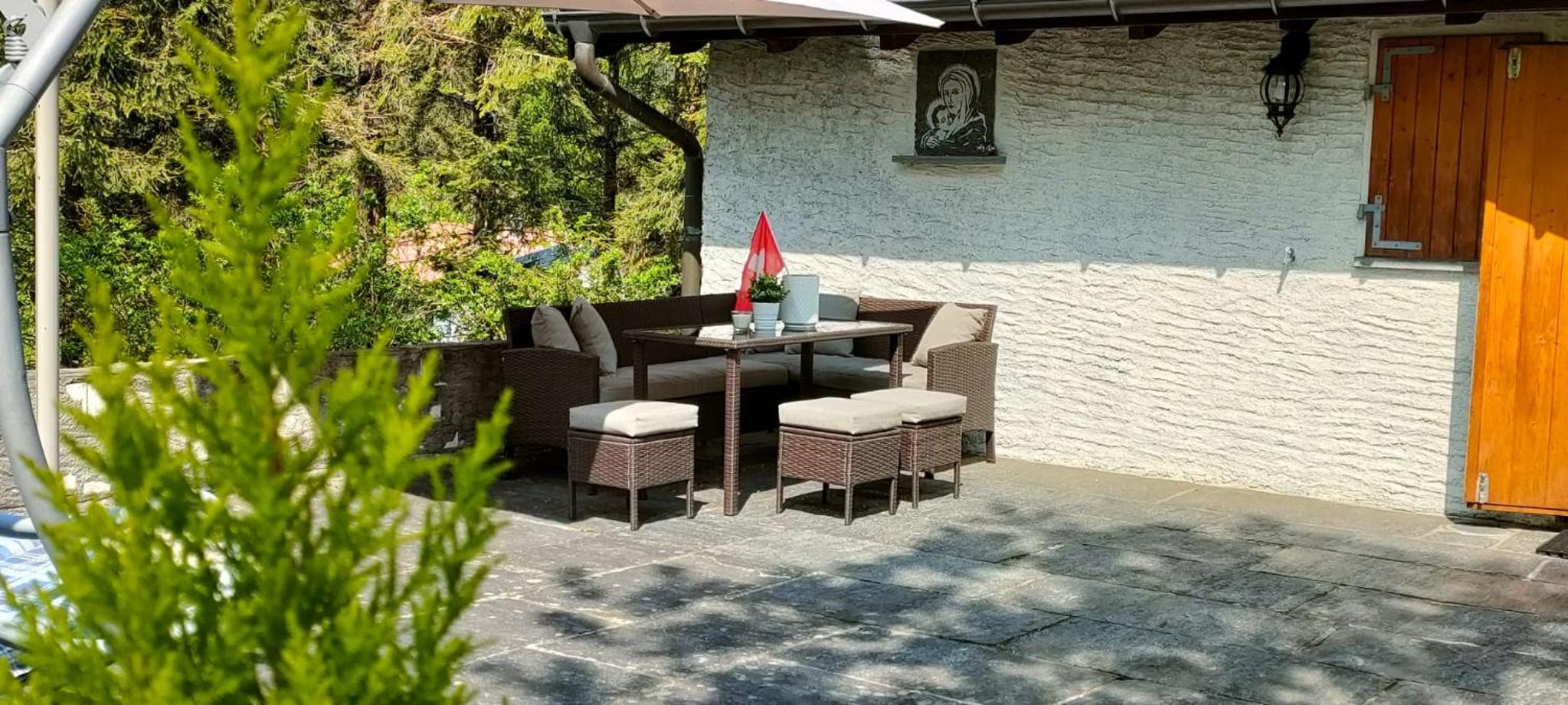 [Chalet Villa Maria] con Vista Montagne - Netflix view 4