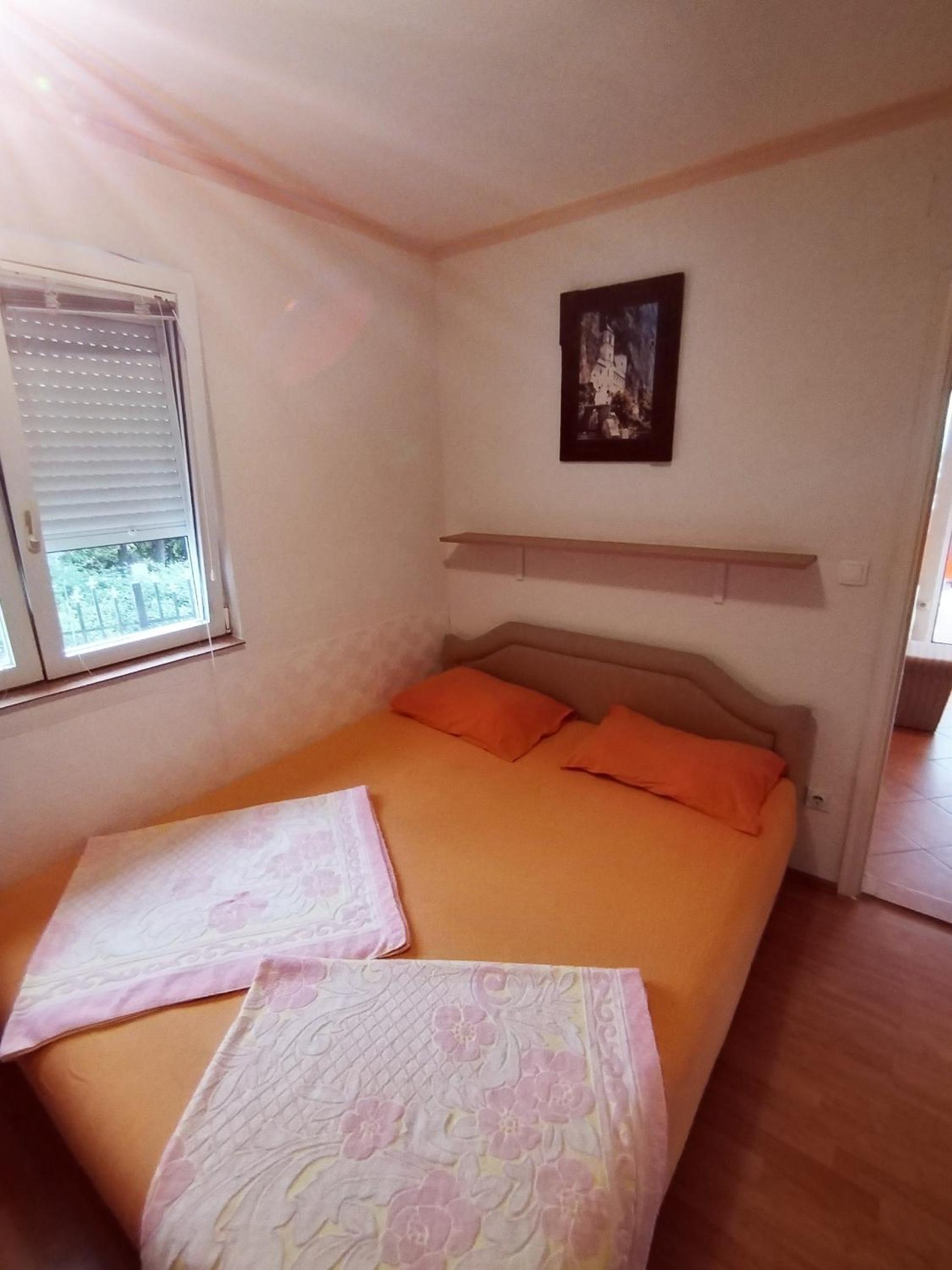 Apartmani LJUBICA