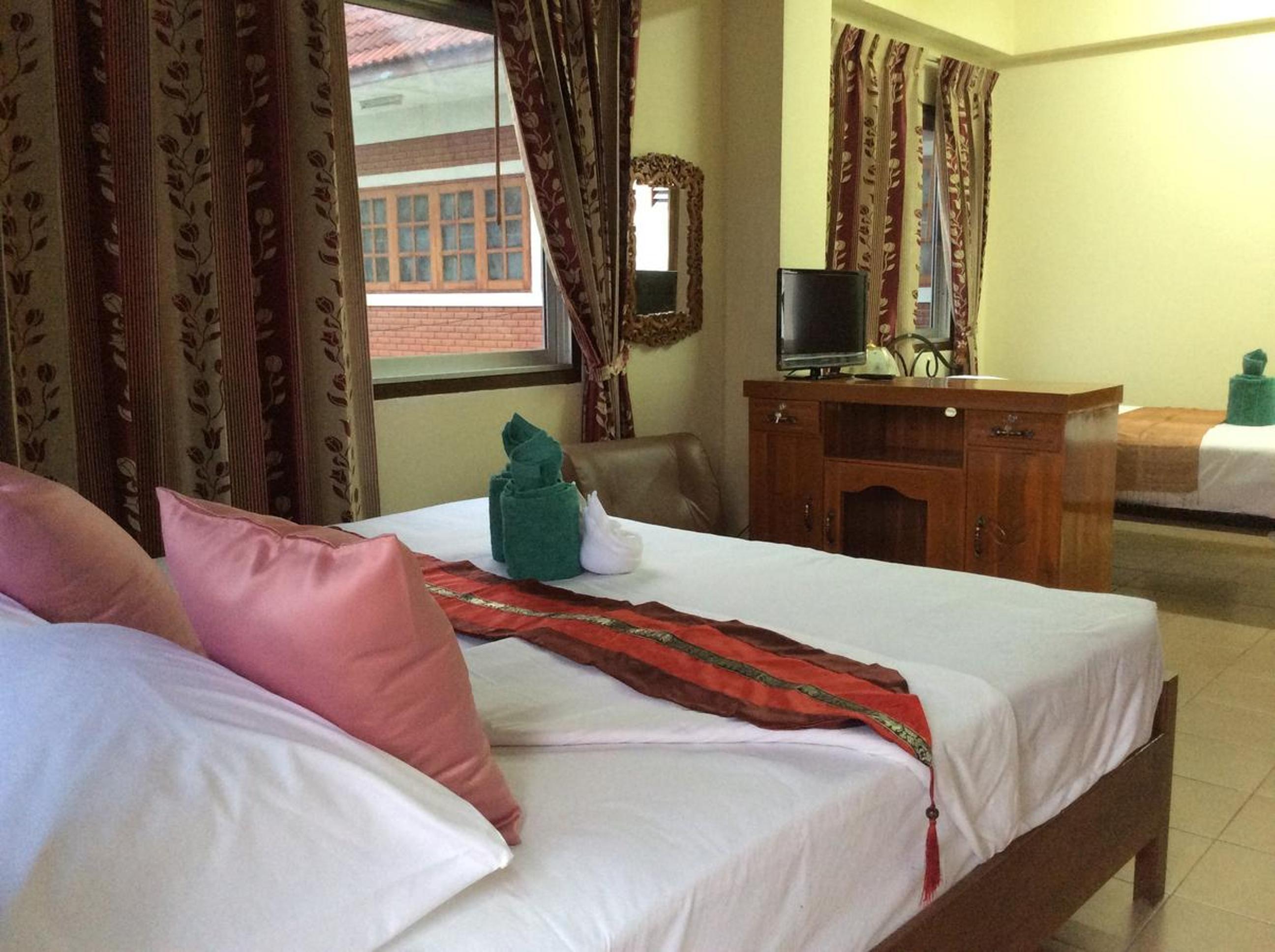 Saithong House