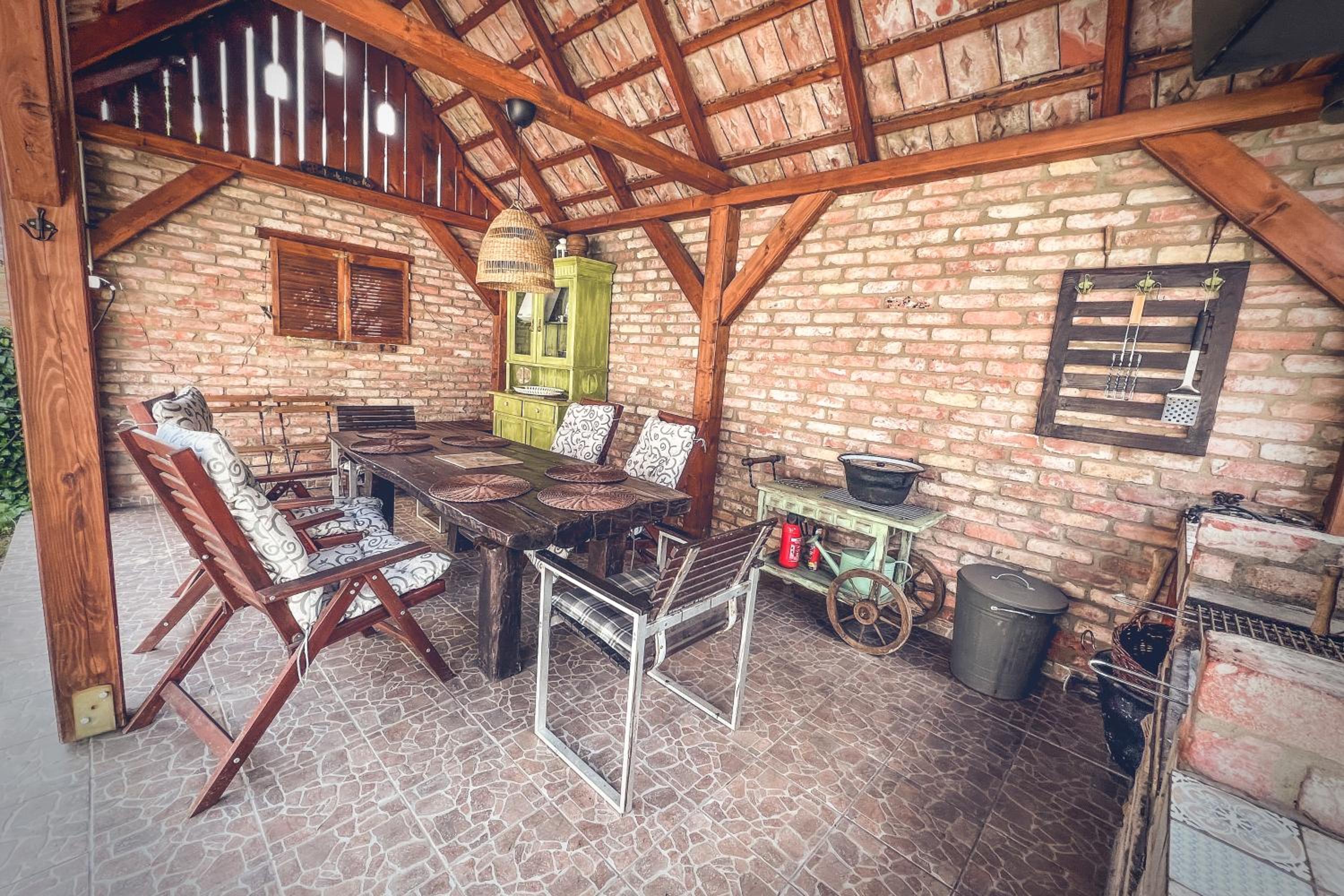 Photo 47