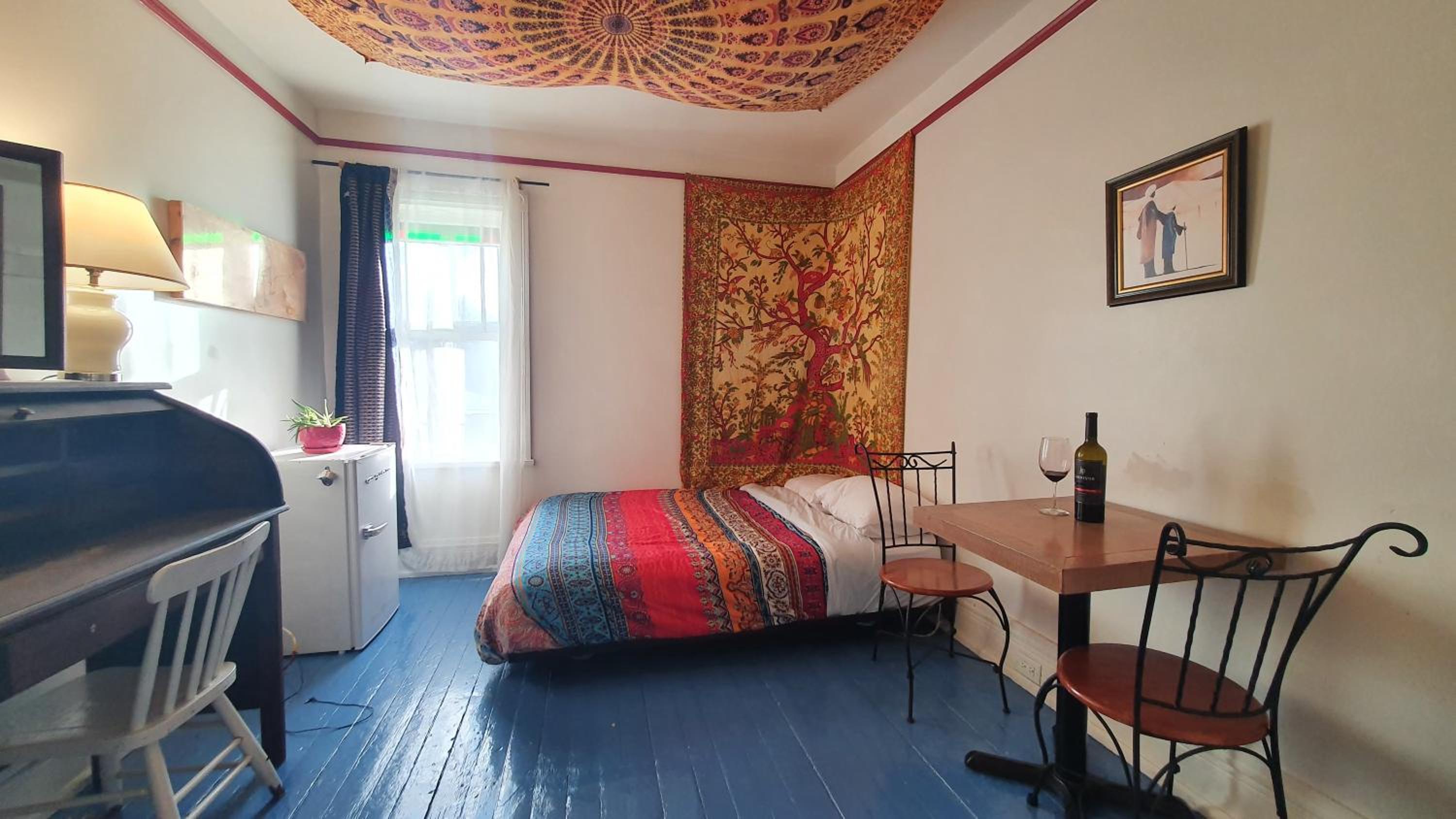 Le Salon des Inconnus