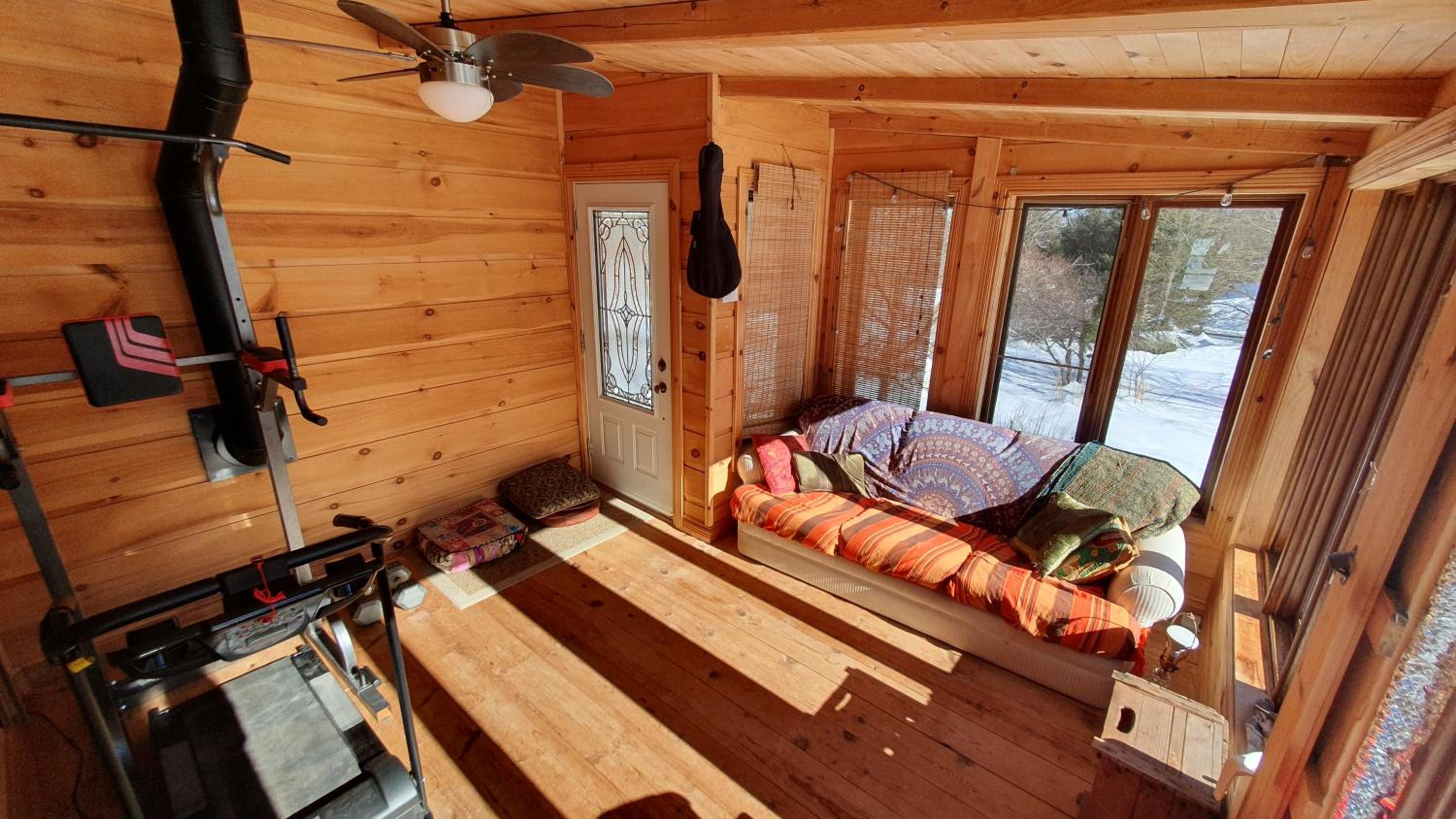 Le Salon des Inconnus