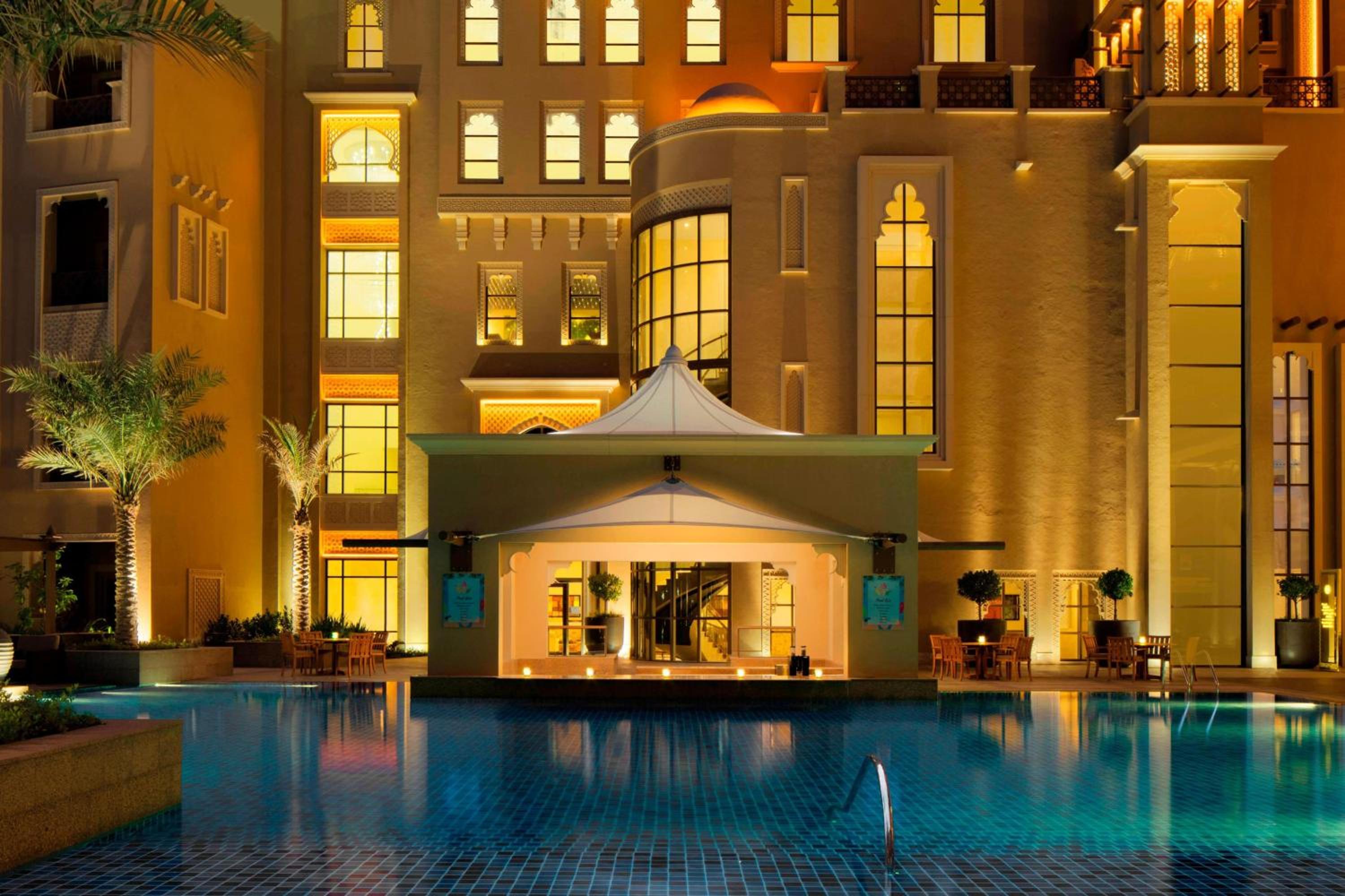 Sheraton Sharjah Beach Resort and Spa — photo 24