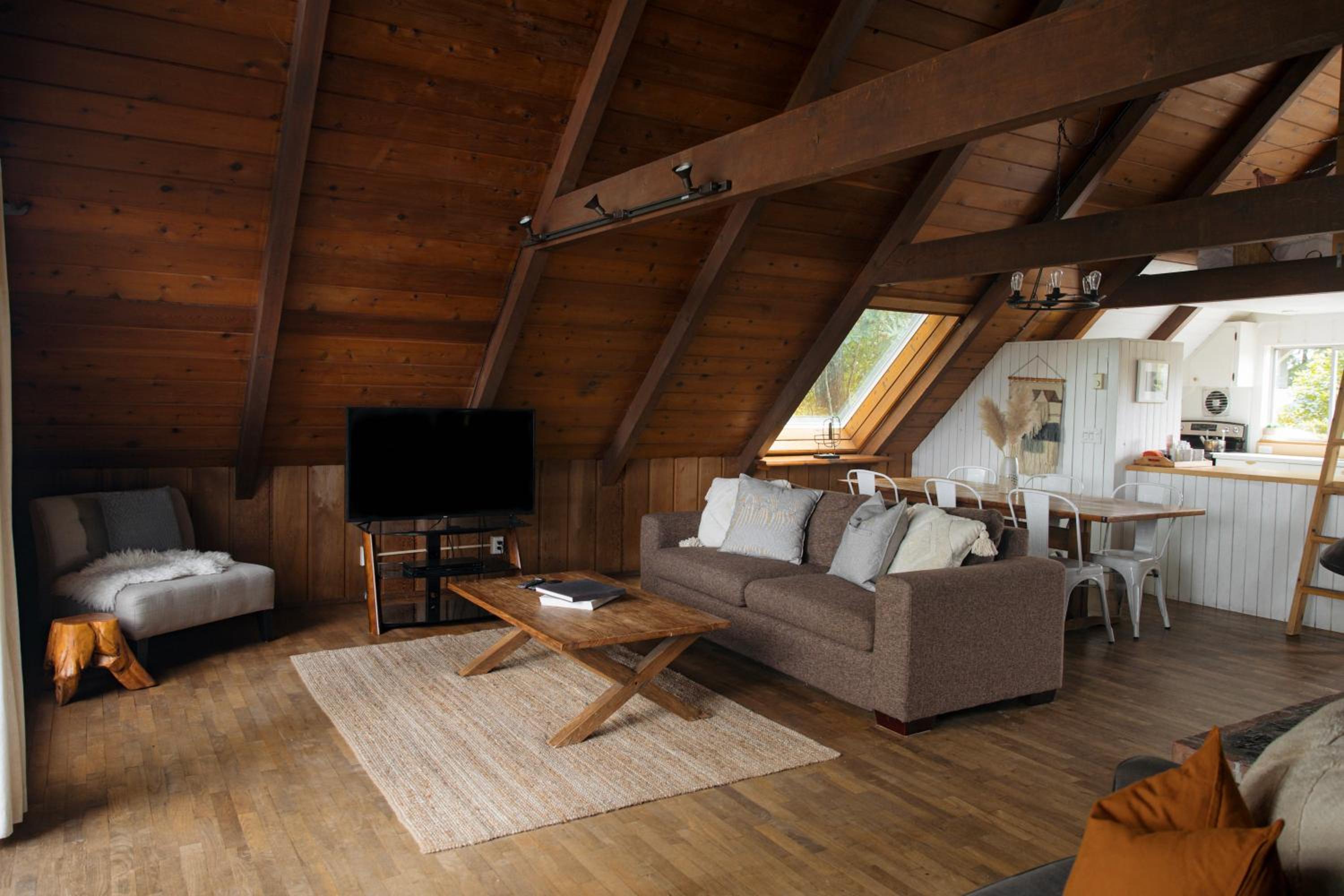 Tofino Vacations - The Shoreline Tofino - Property Image 117