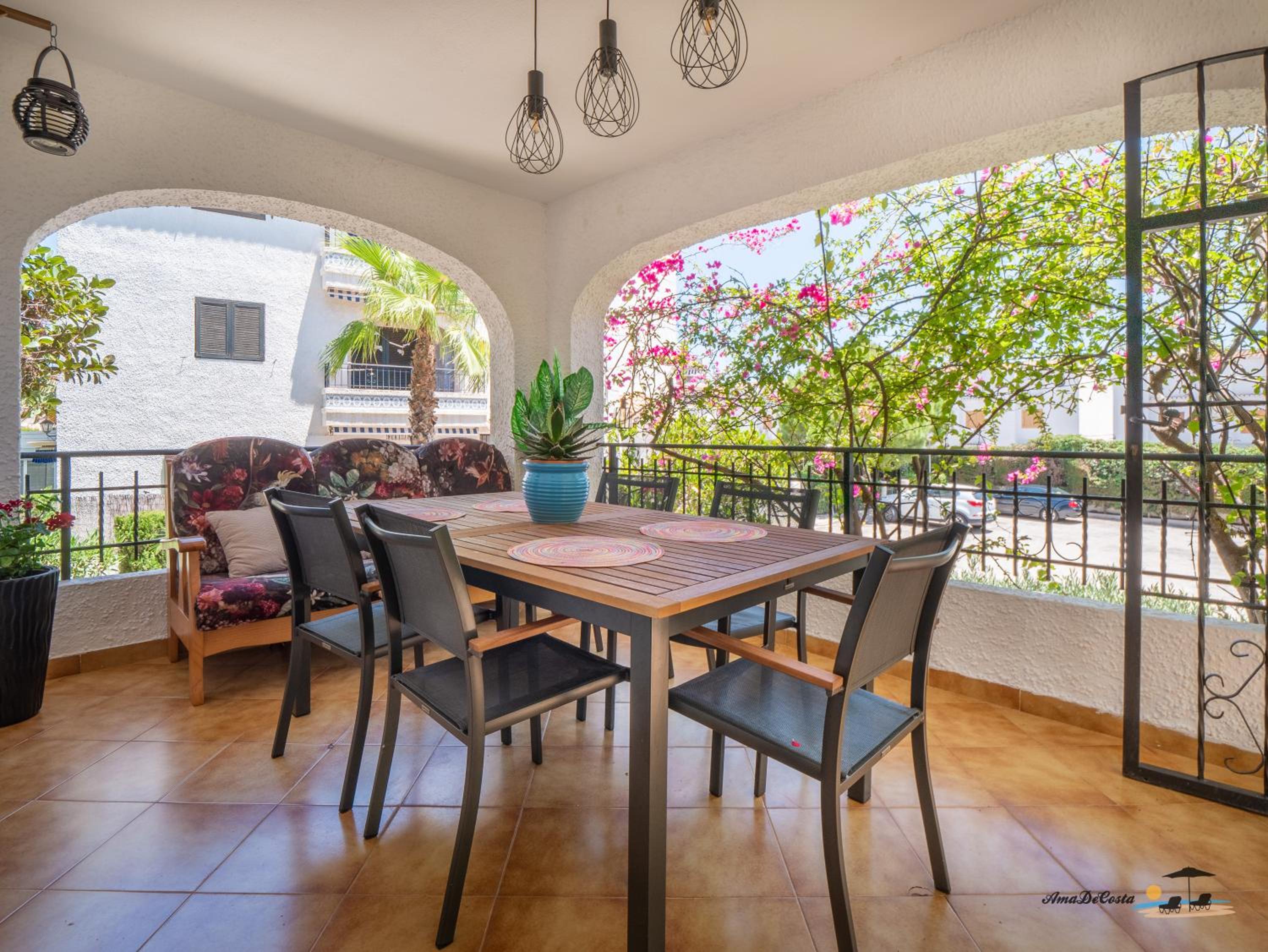 Mi Casa Espanola