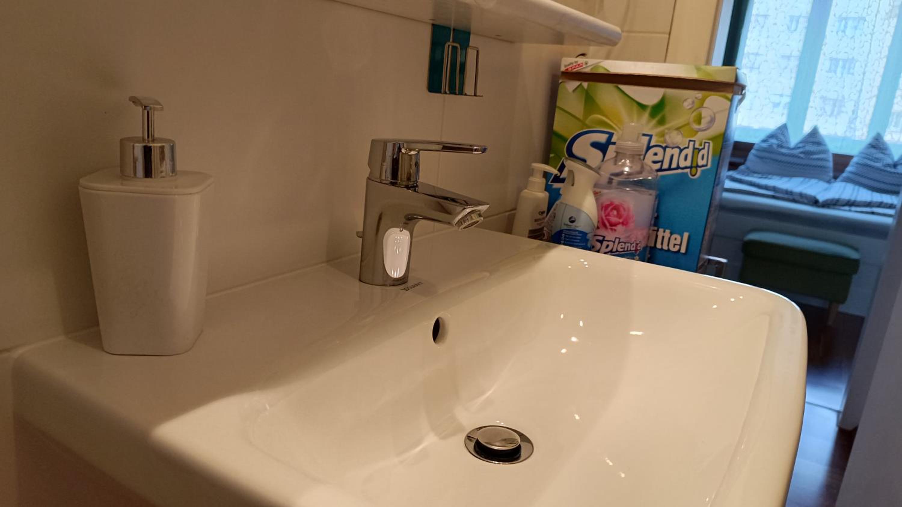 Moderne und schöne Wohnung — photo 25