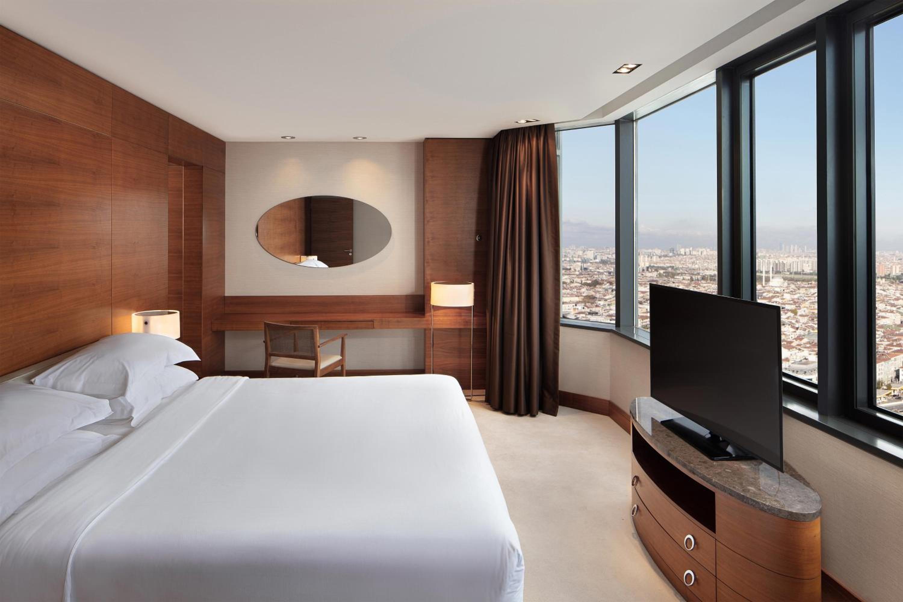 Sheraton Istanbul Atakoy Hotel - Image 31