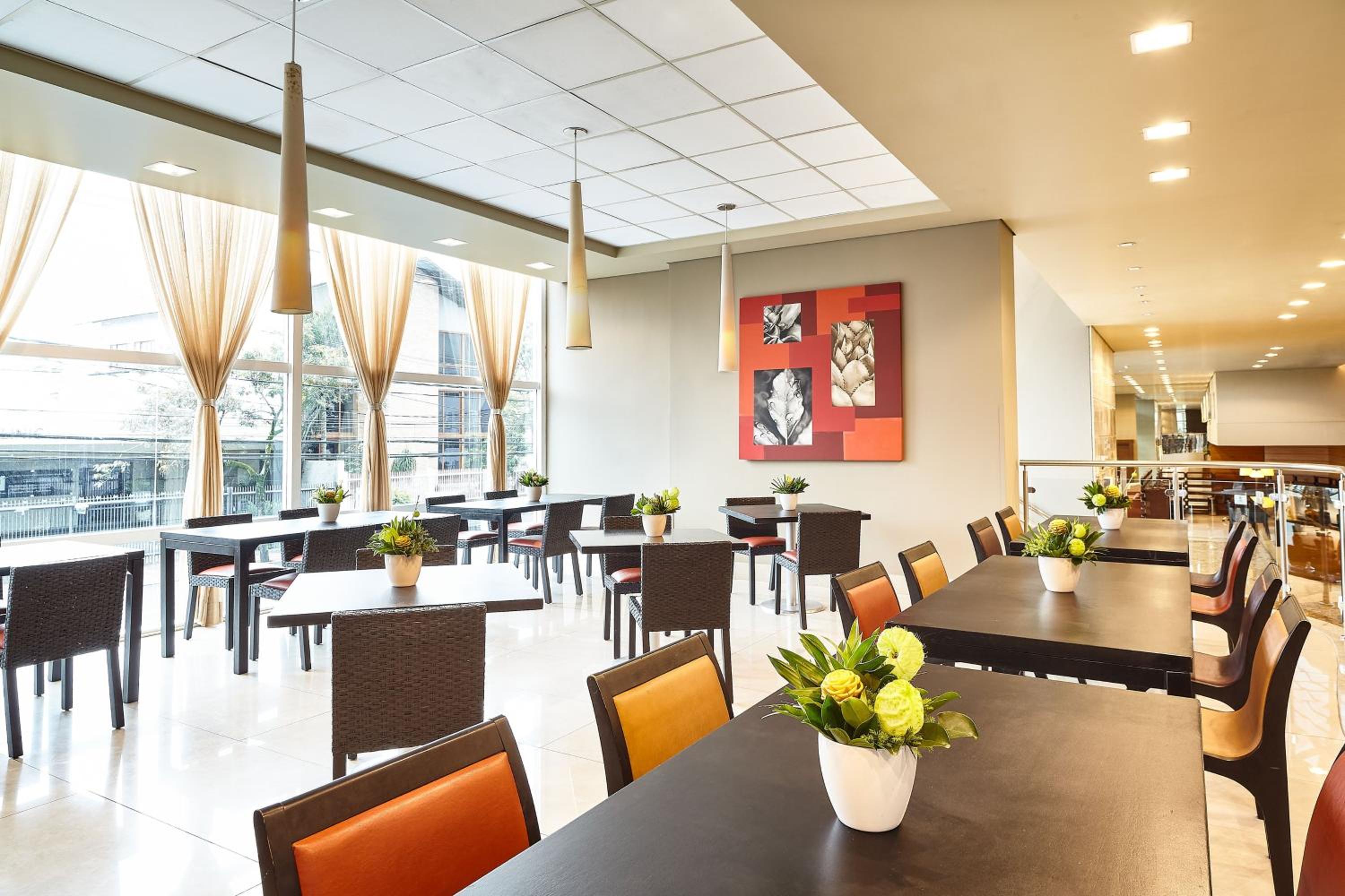 Vitoria Vacations - Sheraton Vitoria - Property Image 10