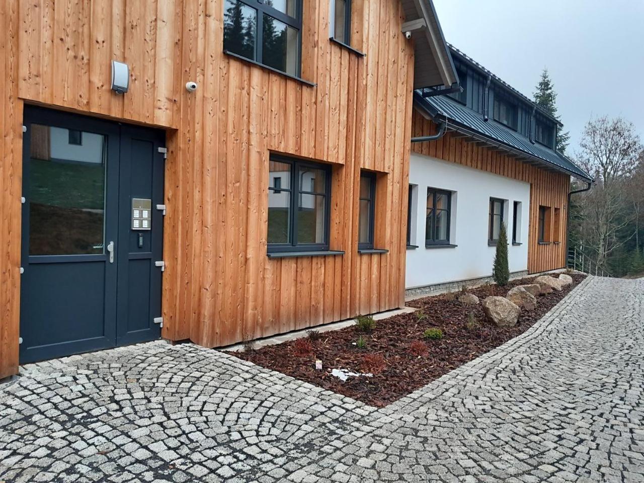 Nový apartmán v klidu Jizerek